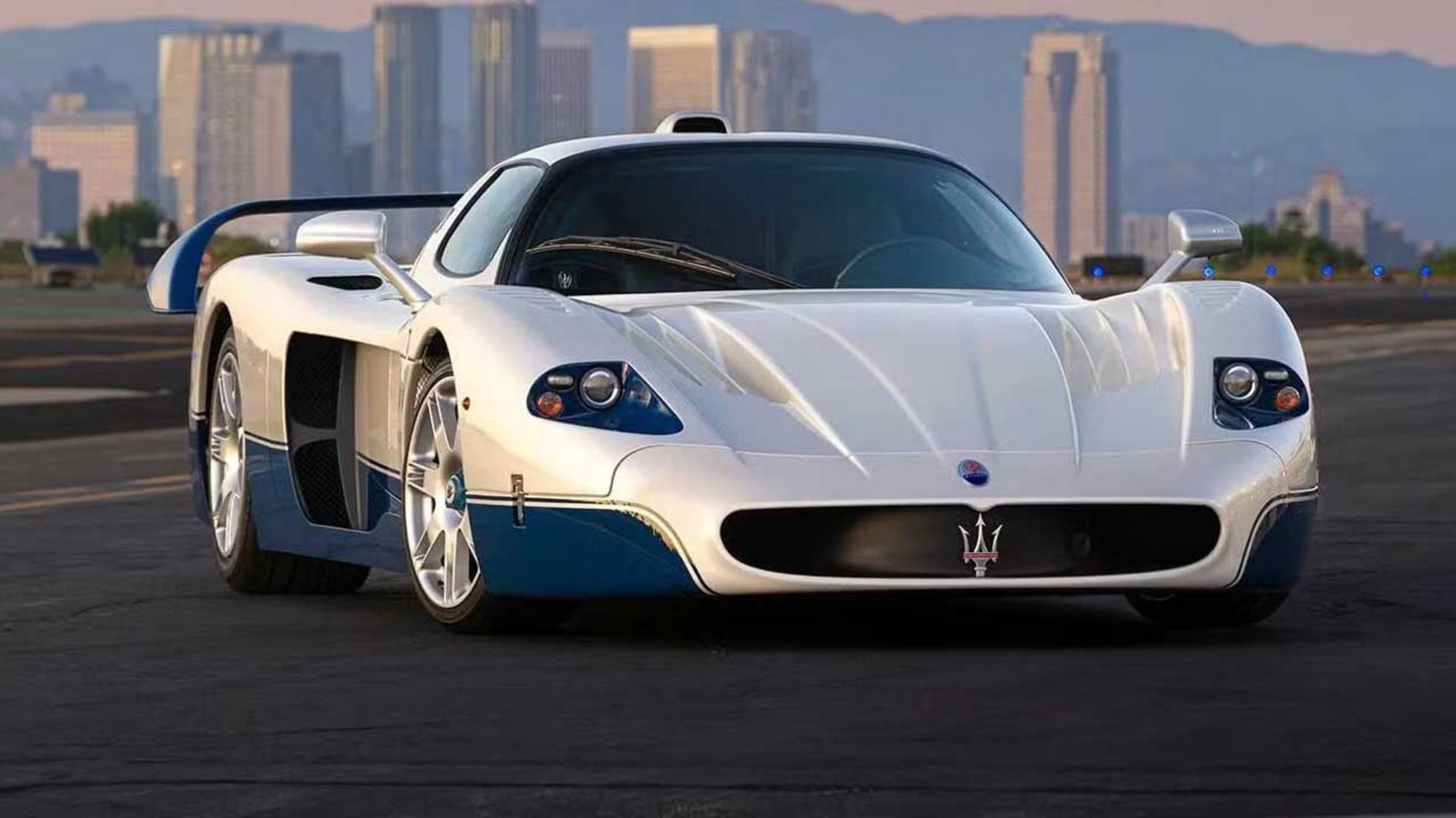 مازراتی MC12