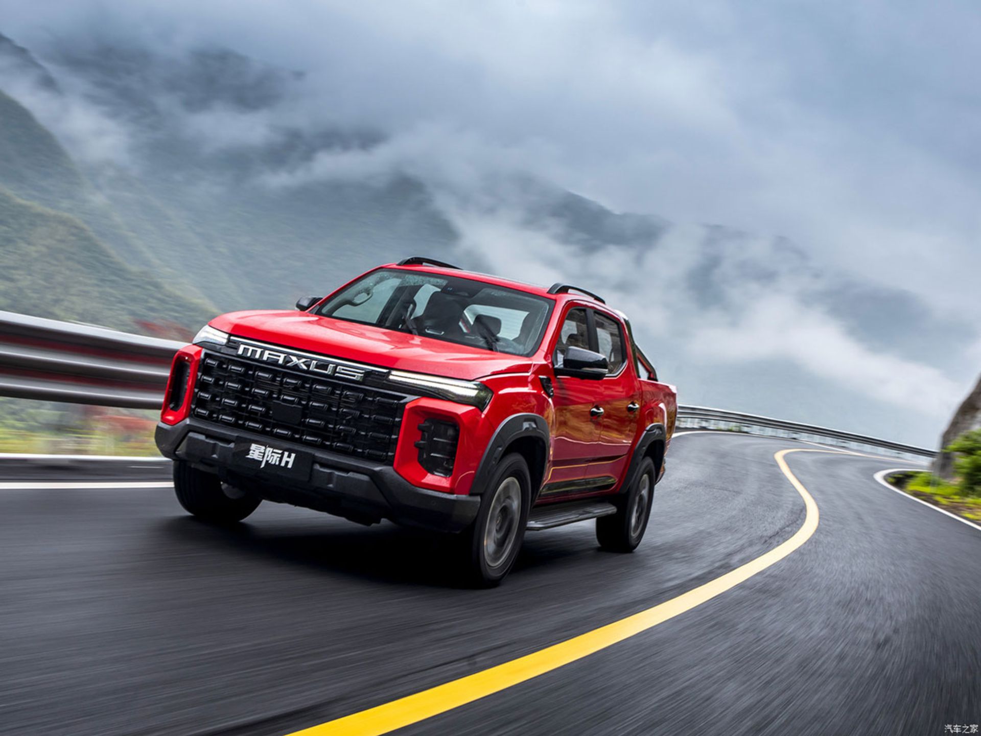 رانندگی با مکسوس استار H 