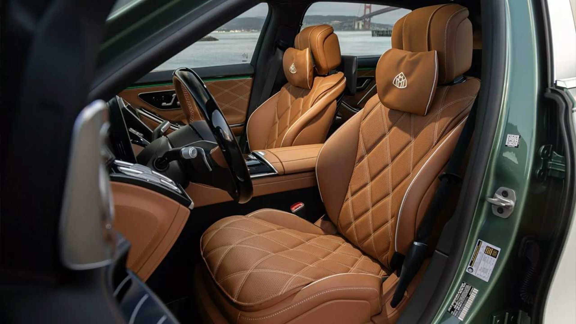 مرسدس میباخ S680 ادیشن امرلد آیل 