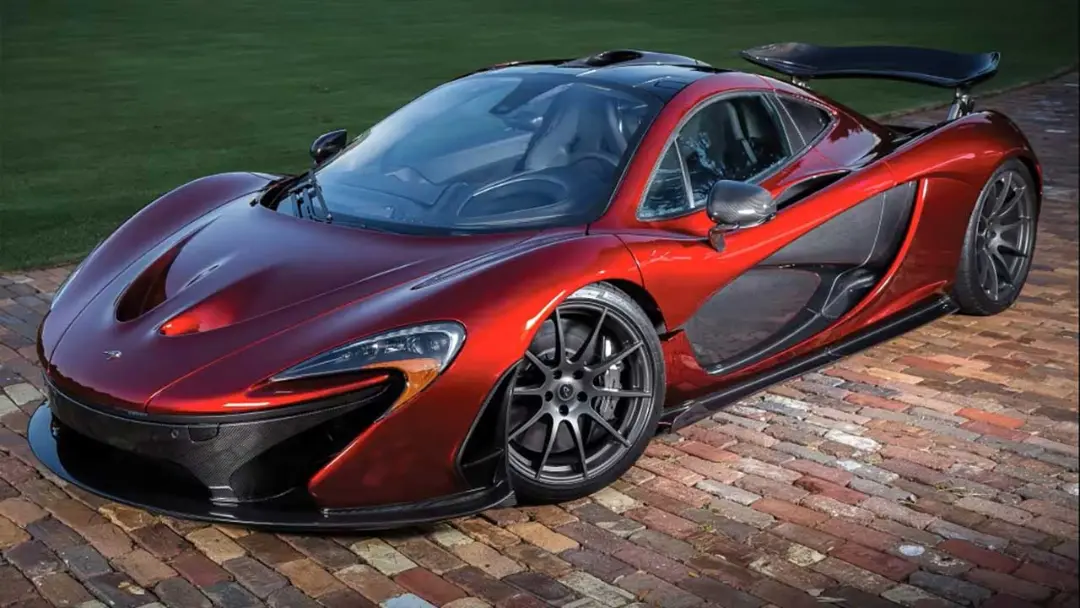 مکلارن P1