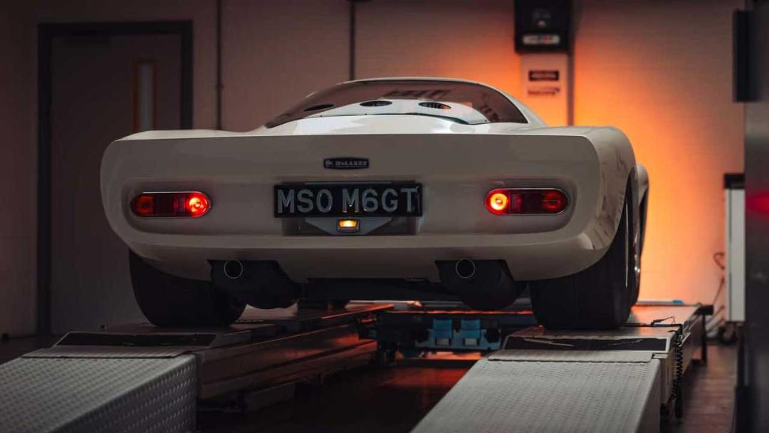 مک‌لارن M6GT