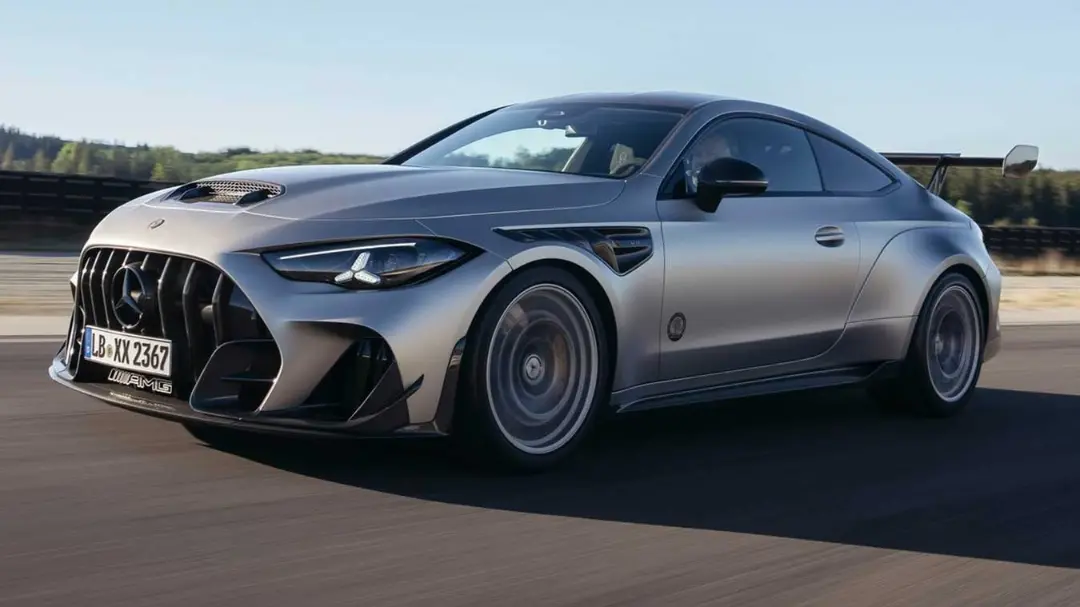 مرسدس AMG CLE646 نمای جلو