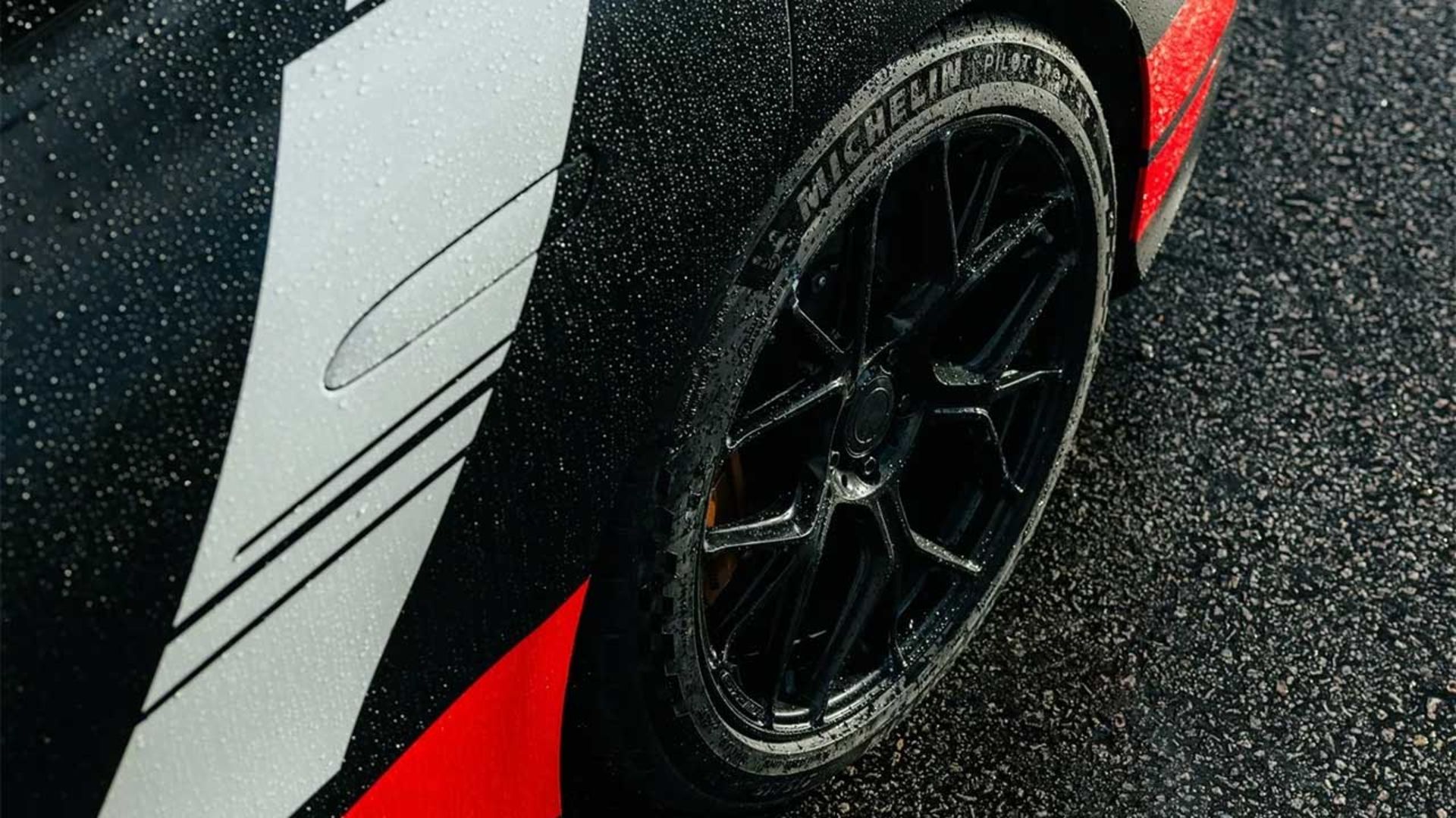 هایپرسدان برقی مرسدس AMG GT 