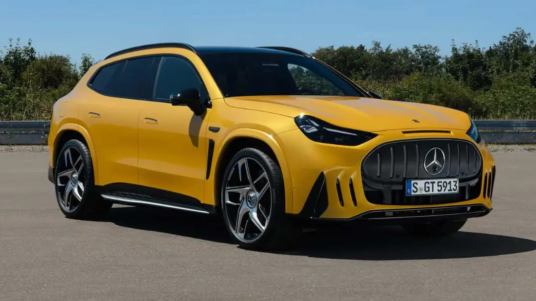 مرسدس AMG GT SUV زرد رنگ نمای جلو