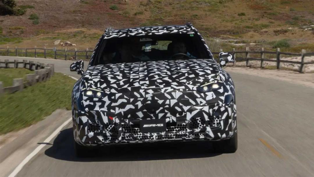 شاسی‌بلند برقی پرچمدار مرسدس AMG نمای جلو