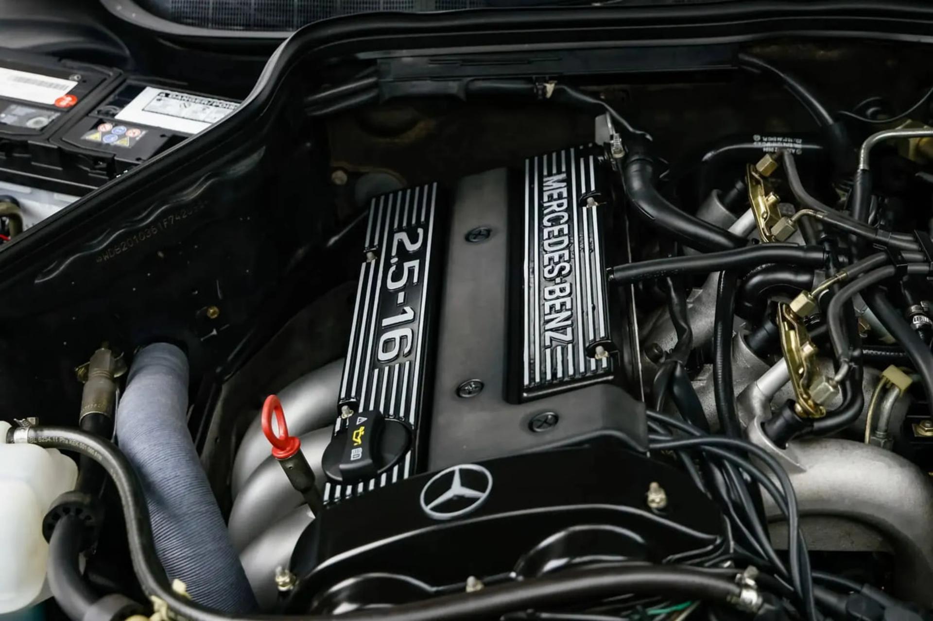 موتور ۲.۵-۱۶ (2.5-16) خودروی مرسدس بنز (Mercedes-Benz) 190E Evo II