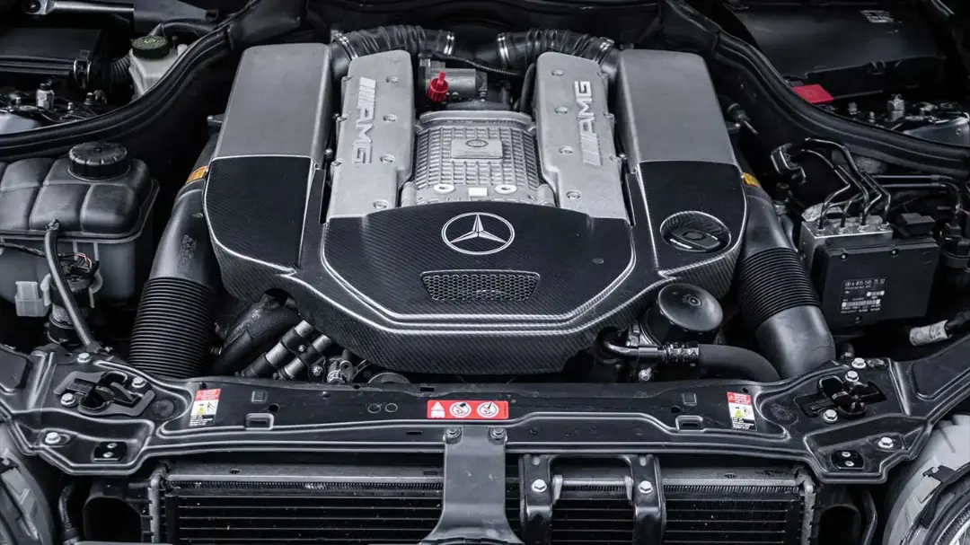 مرسدس CLK DTM جنسن باتن موتور