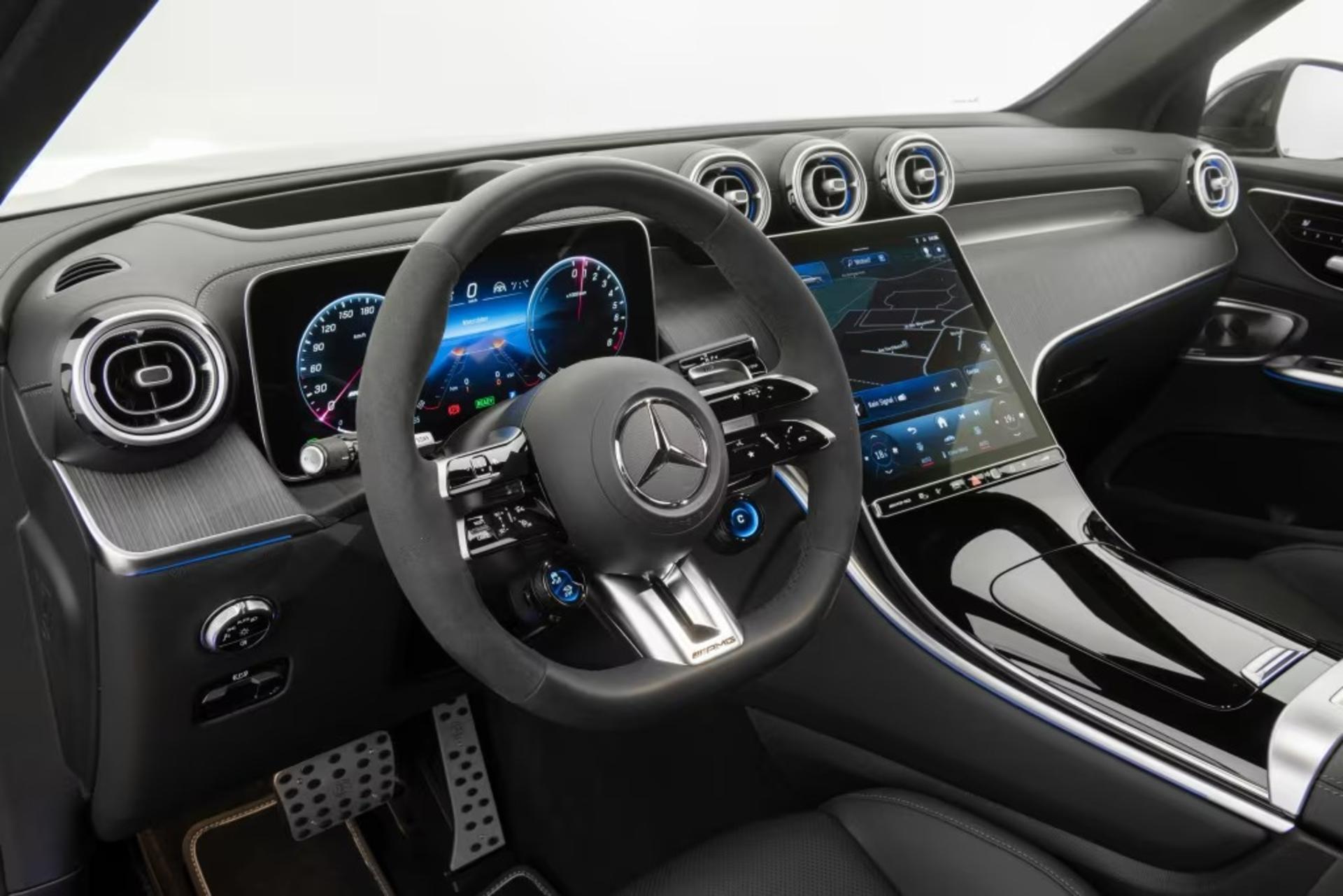    2025 mercedes-benz_glc 