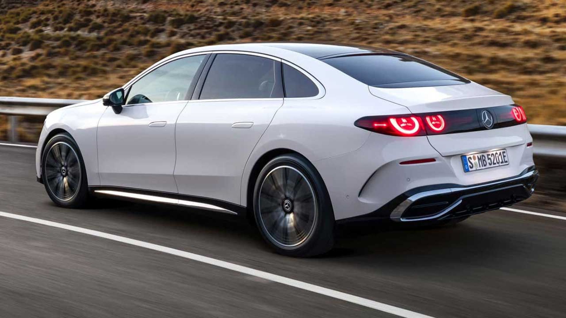 مرسدس بنز C کلاس برقی