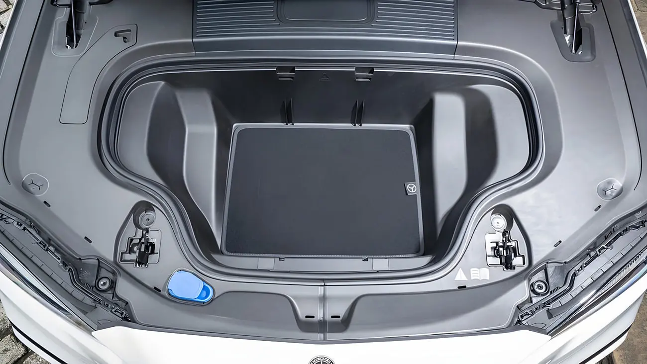 صندوق عقب فضای باز خودروی مرسدس بنز (Mercedes-Benz) Cکلاس برقی جدید