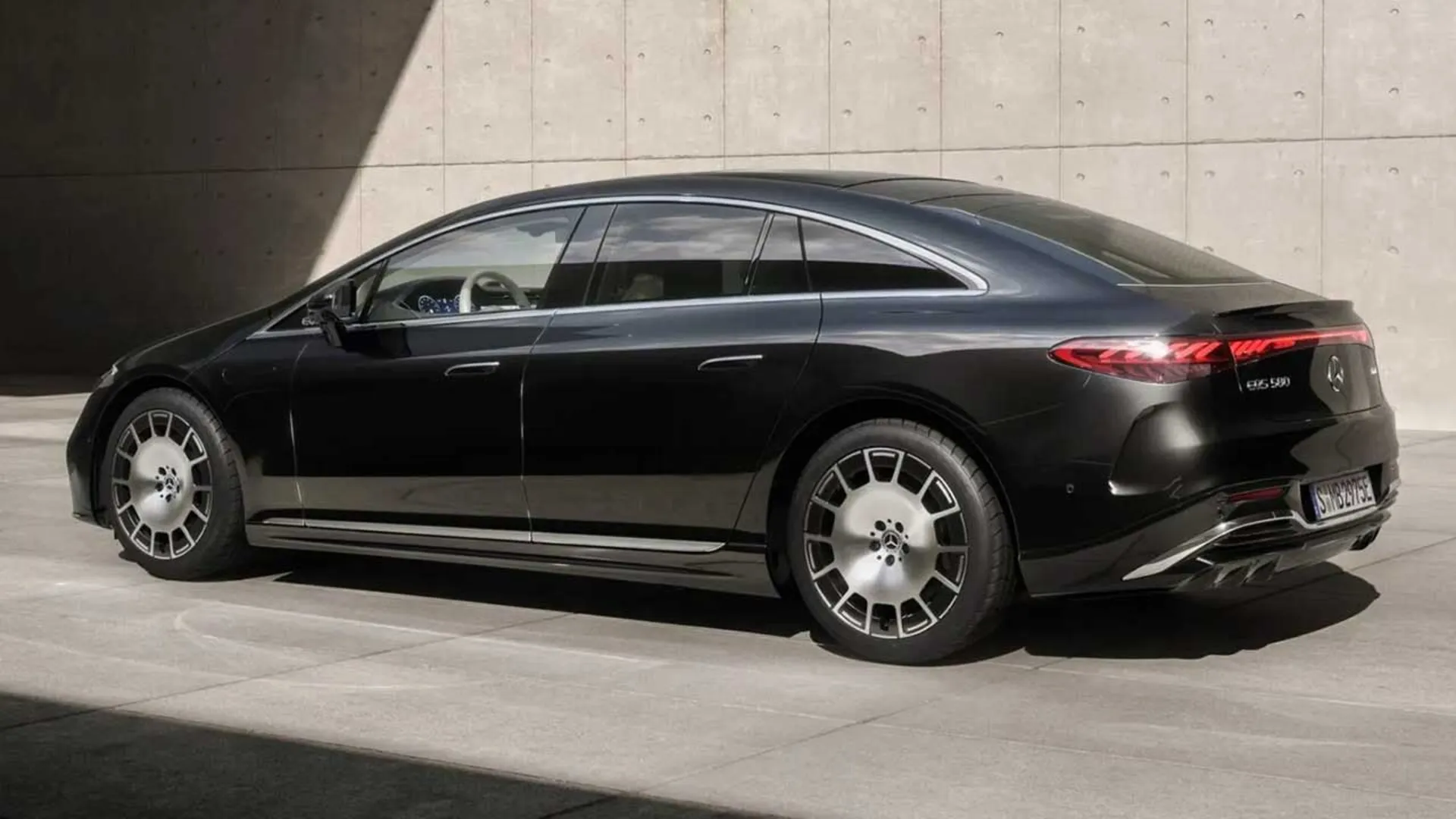 مرسدس بنز EQS مدل ۲۰۲۷ 