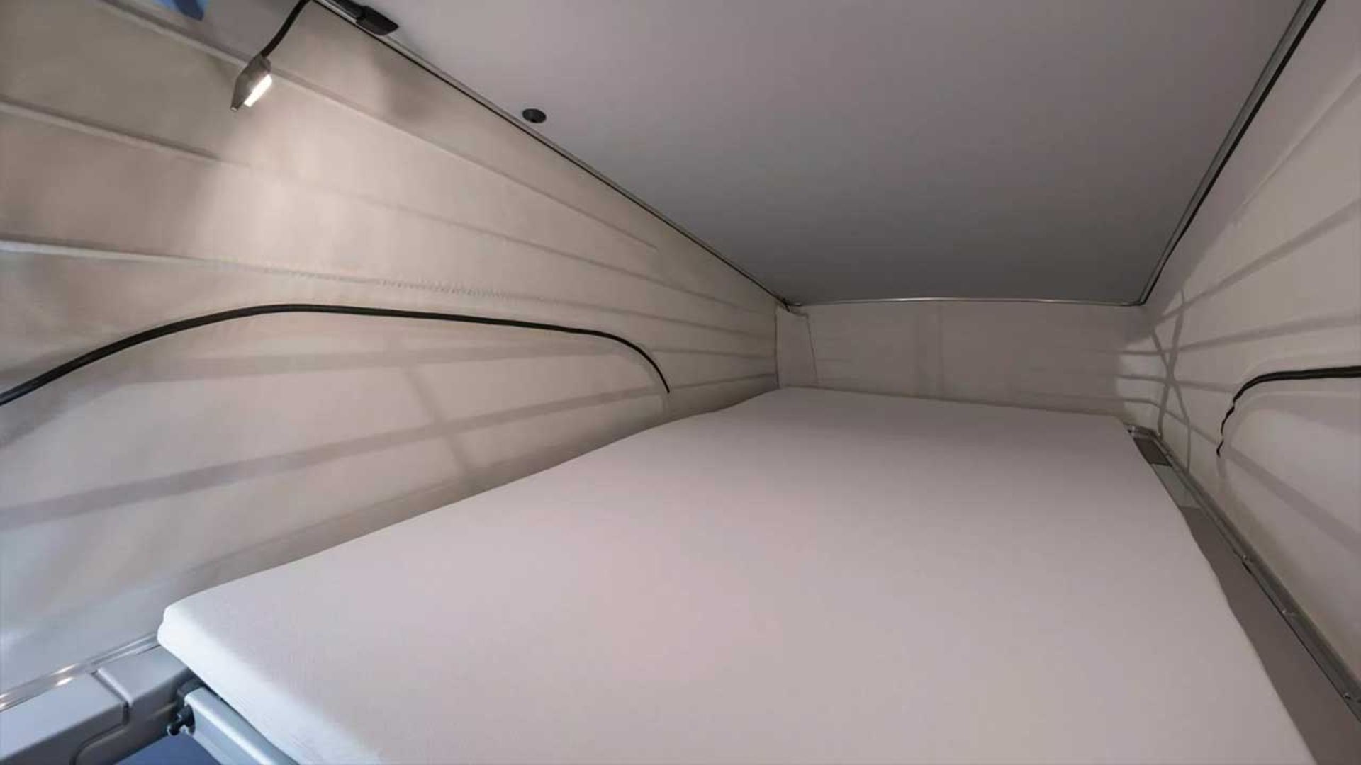 ون کمپر مرسدس بنز مارکوپولو 