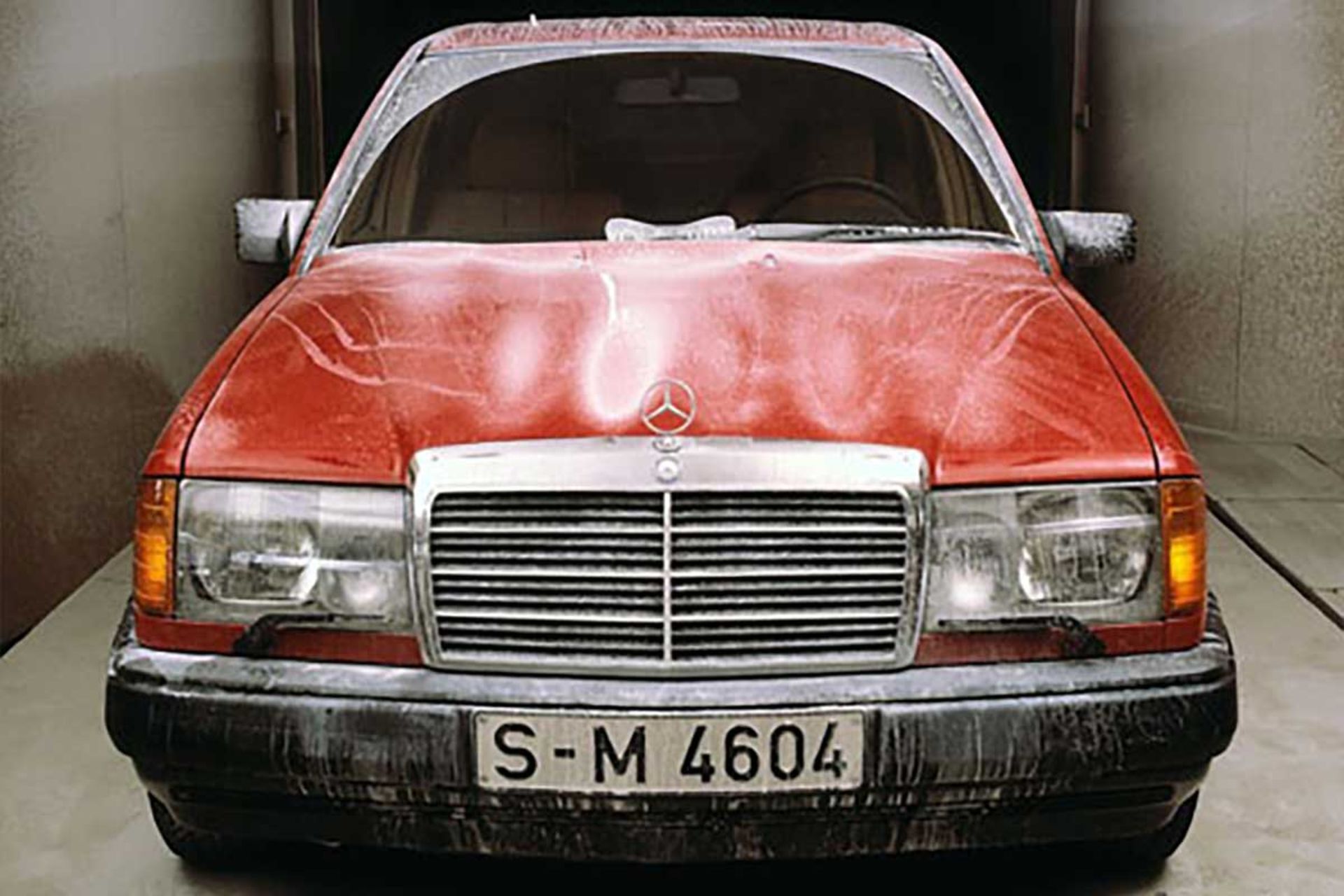 برف‌پاک‌کن تکی مرسدس