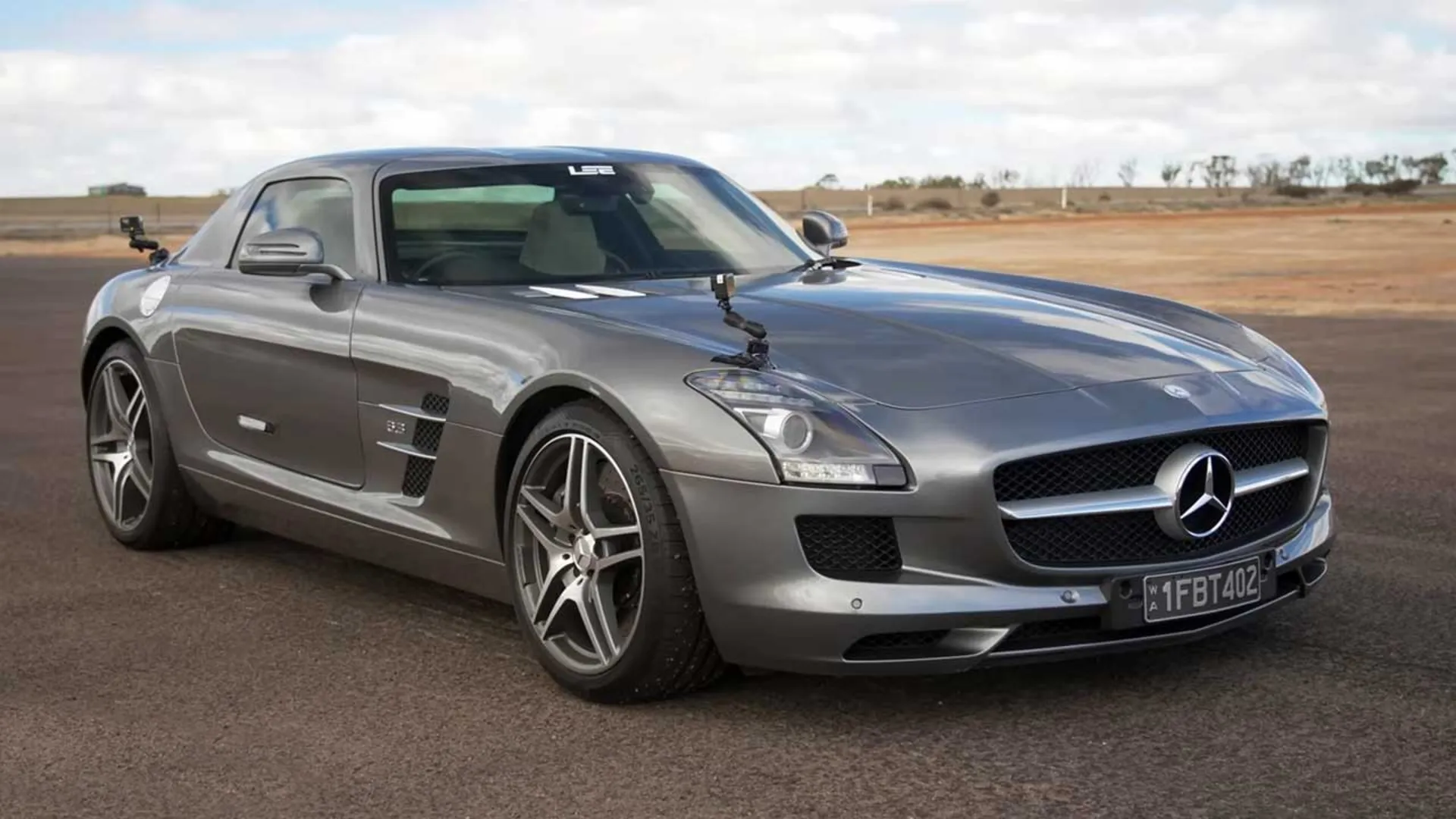 درگ مرسدس SLR و SLS