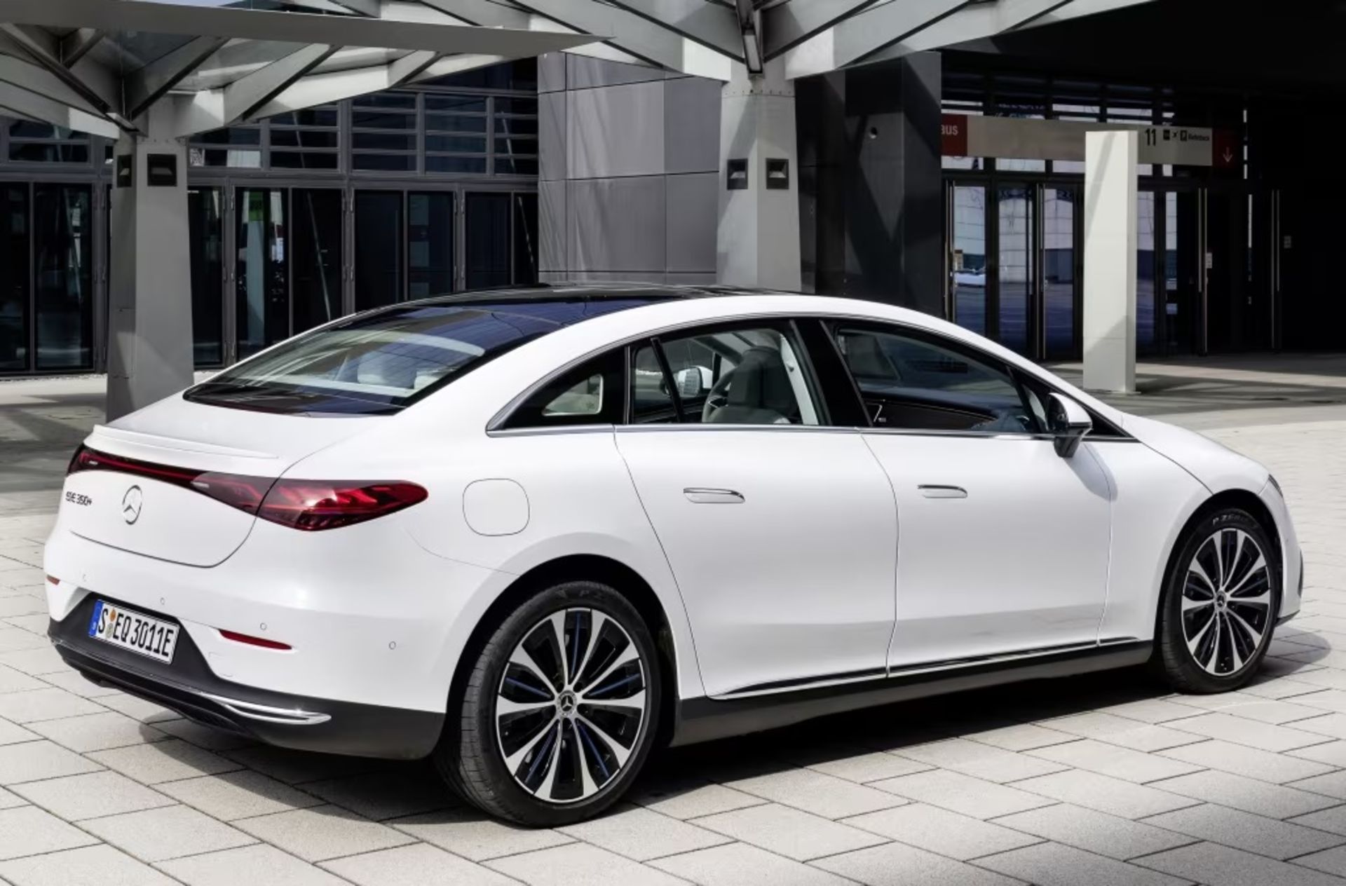 mersedes benz eqe sedan iran