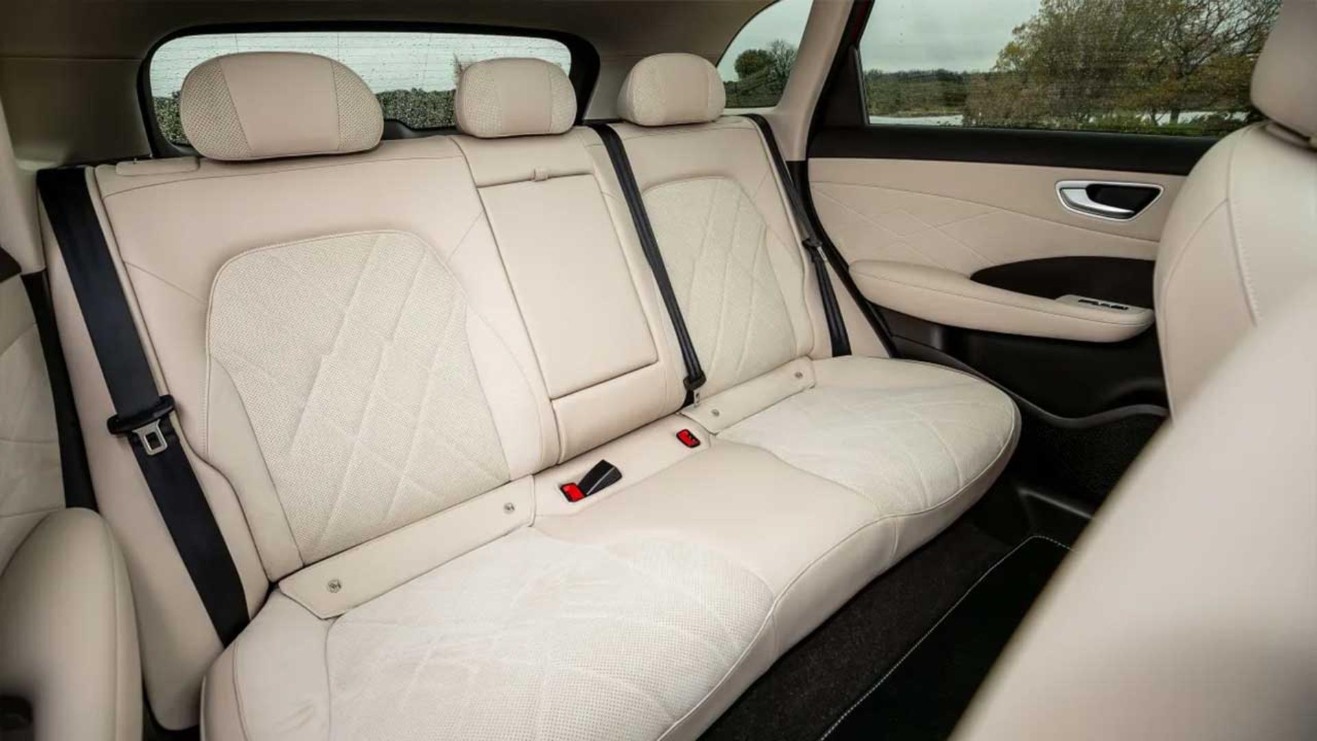 ام‌جی S6 داخل