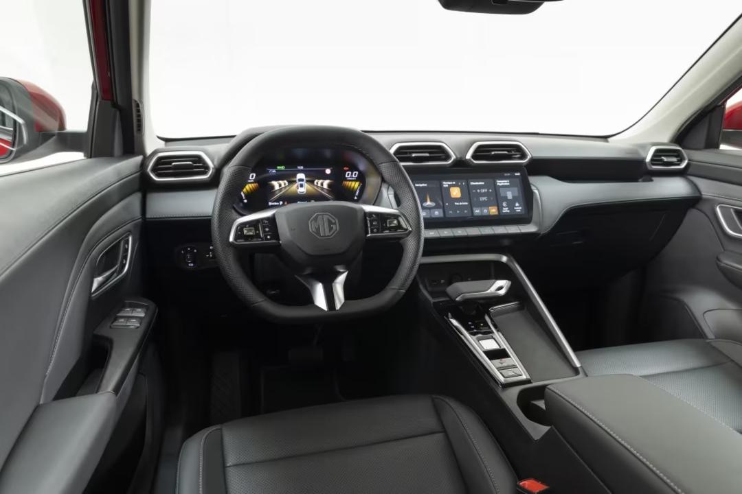 MG ZS hybrid plus