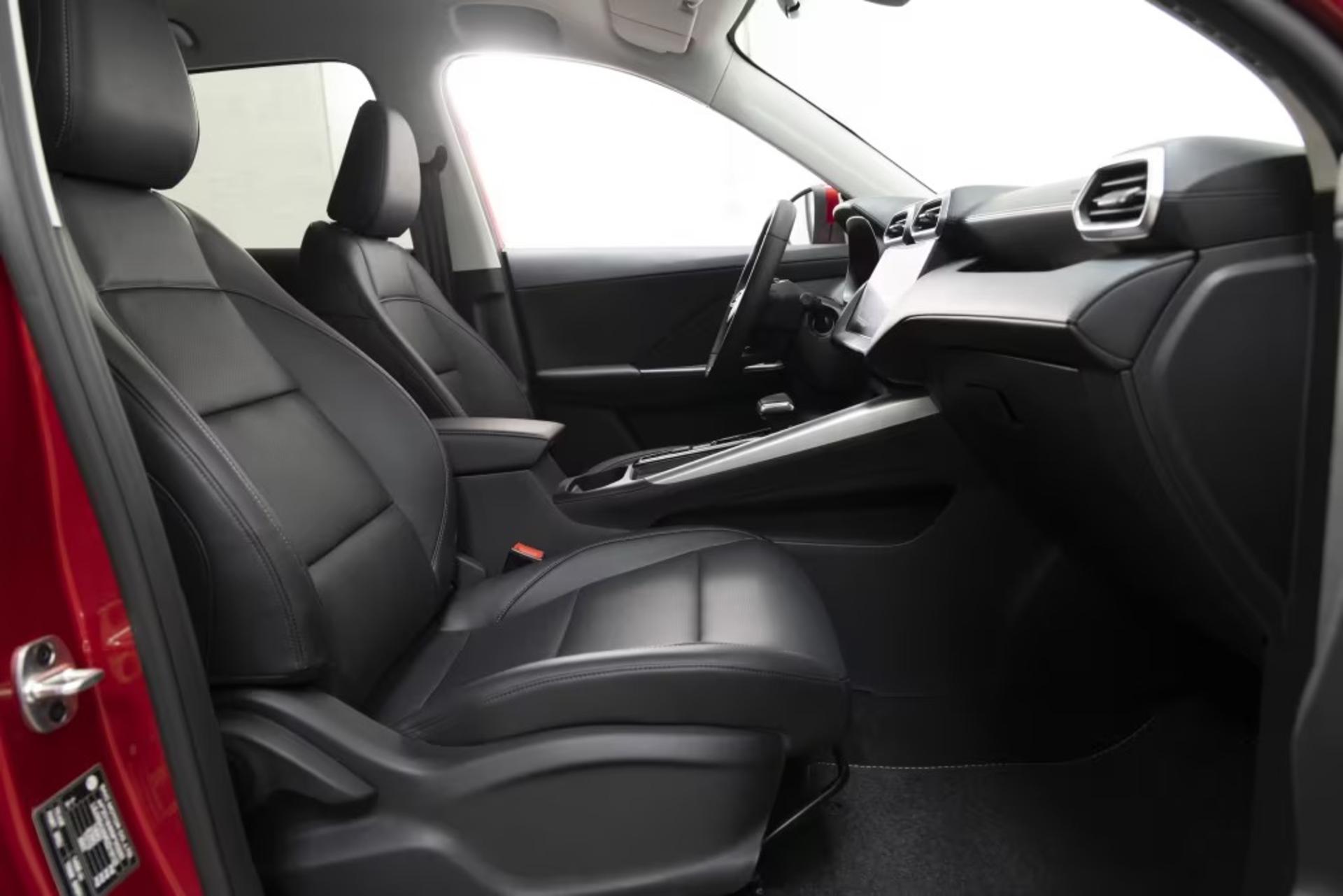 MG ZS hybrid plus