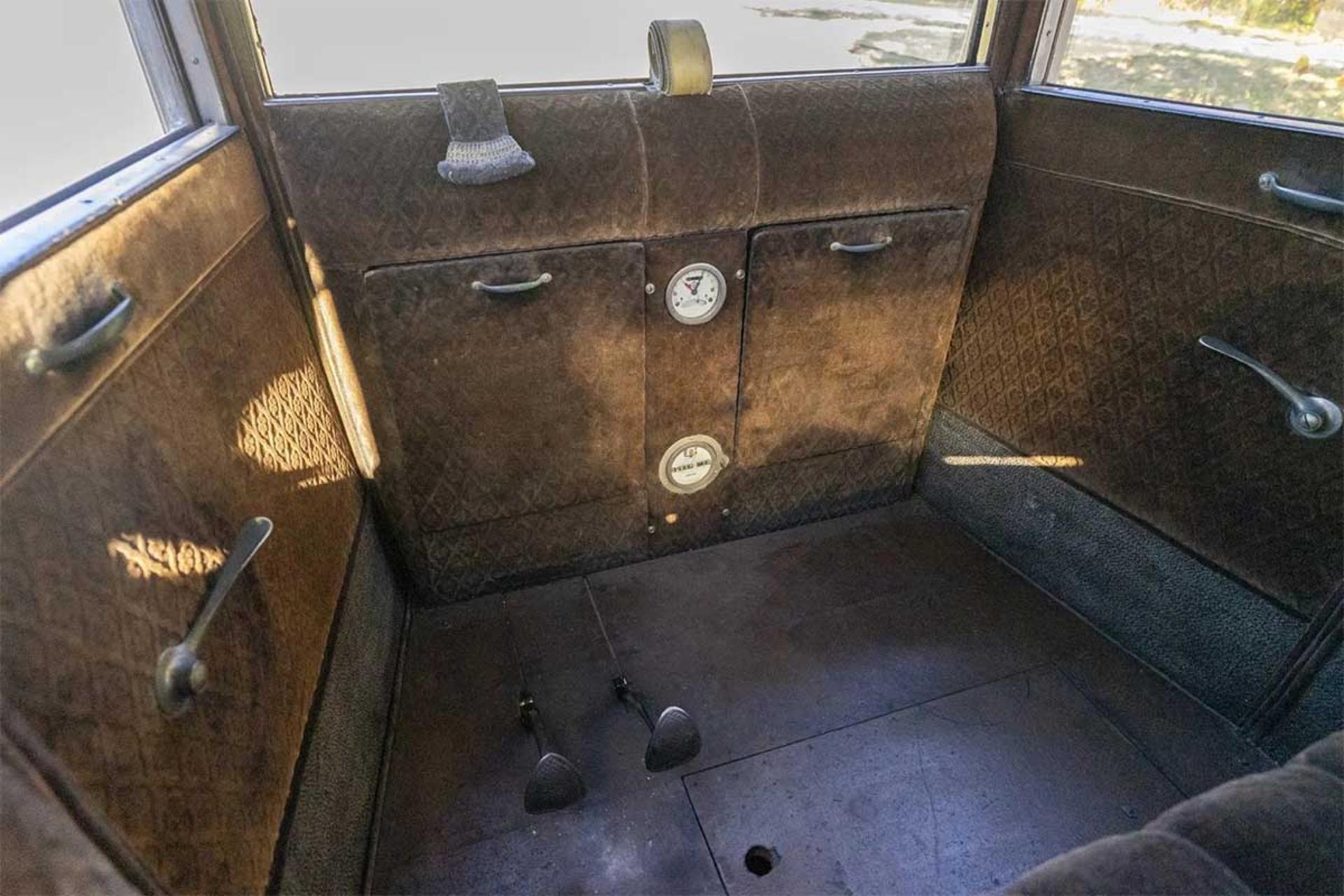 میلبورن مدل 27L برقی 1920