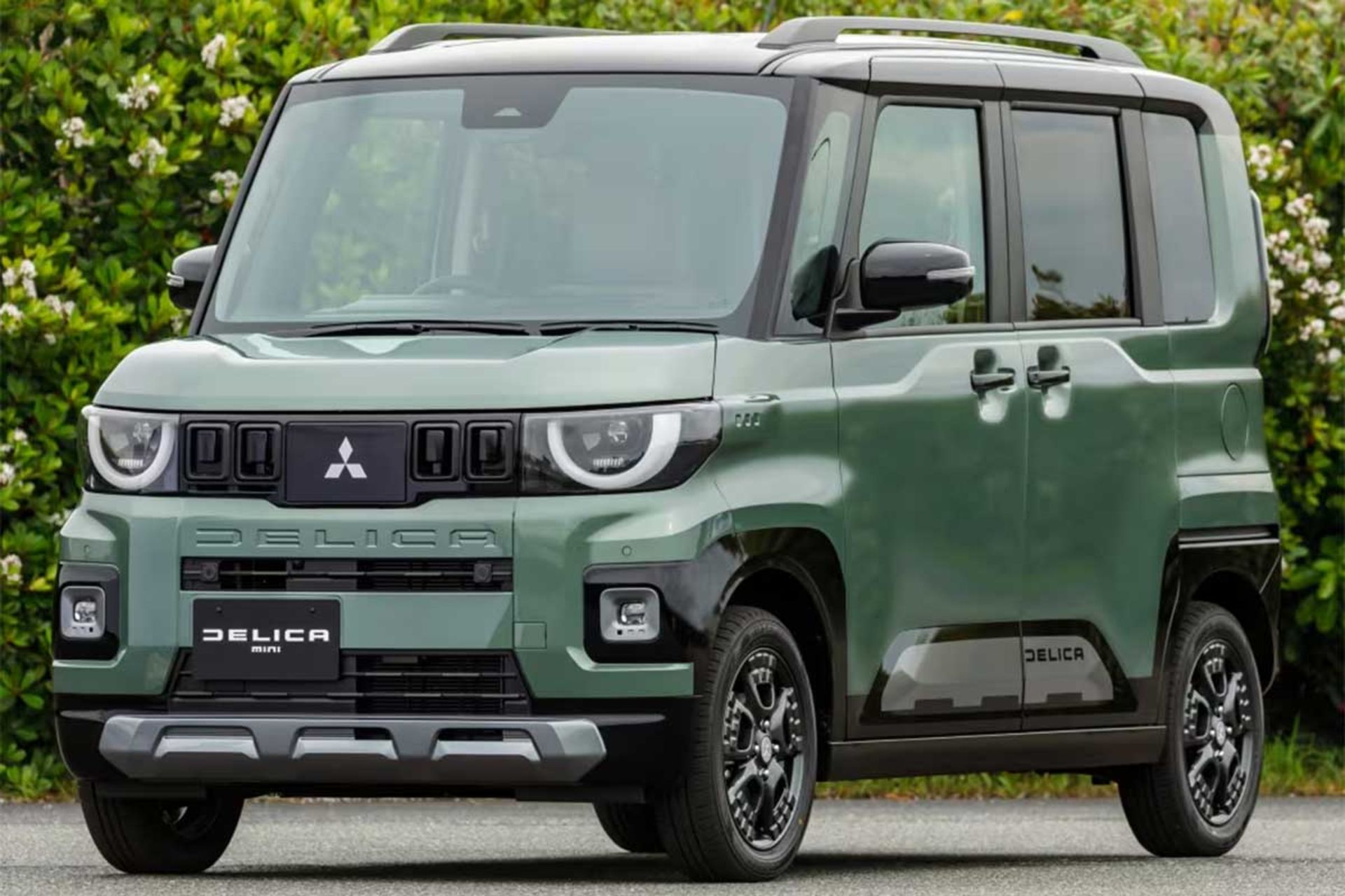 میتسوبیشی دلیکا مینی 2025