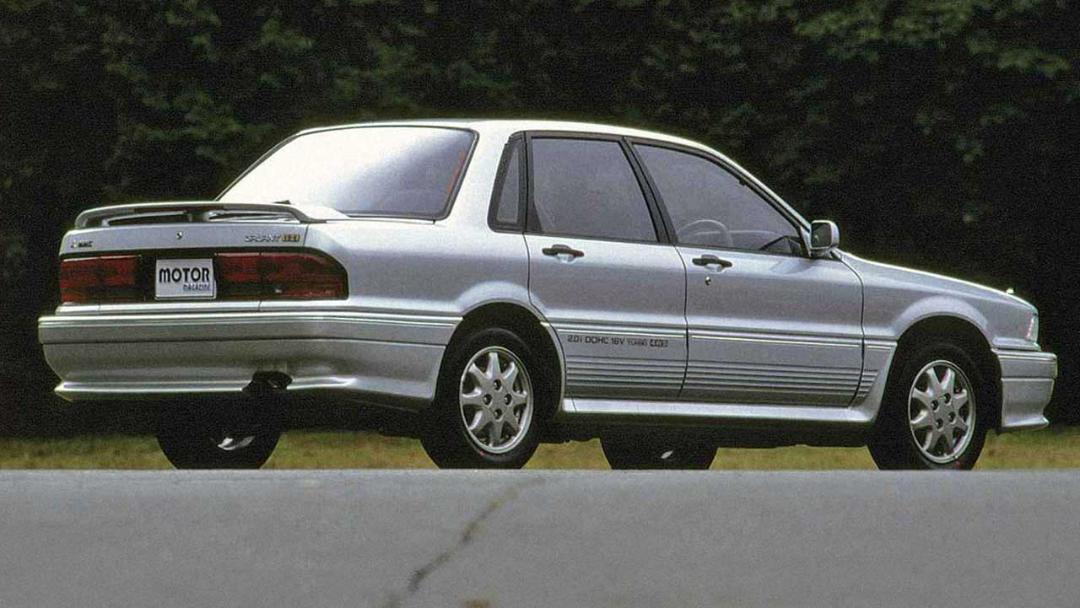 میتسوبیشی گالانت VR-4