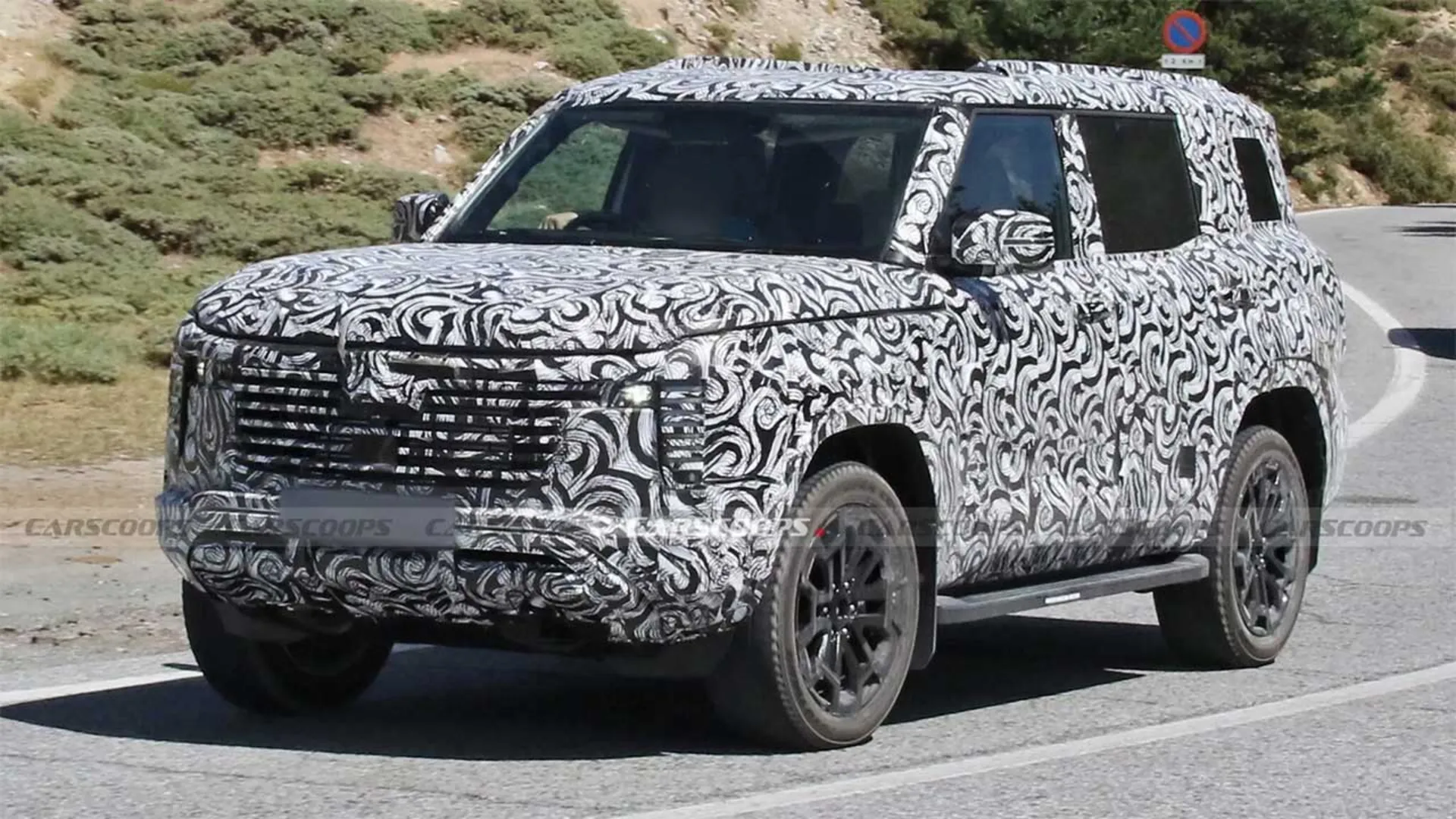 میتسوبیشی پاجرو