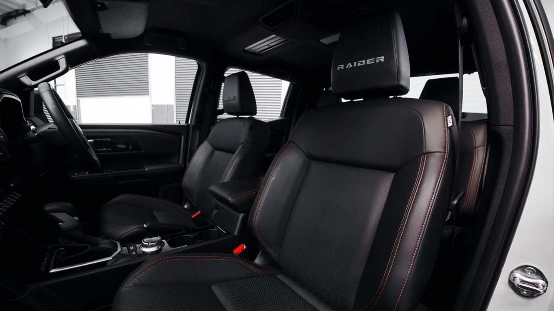 میتسوبیشی ترایتون رایدر