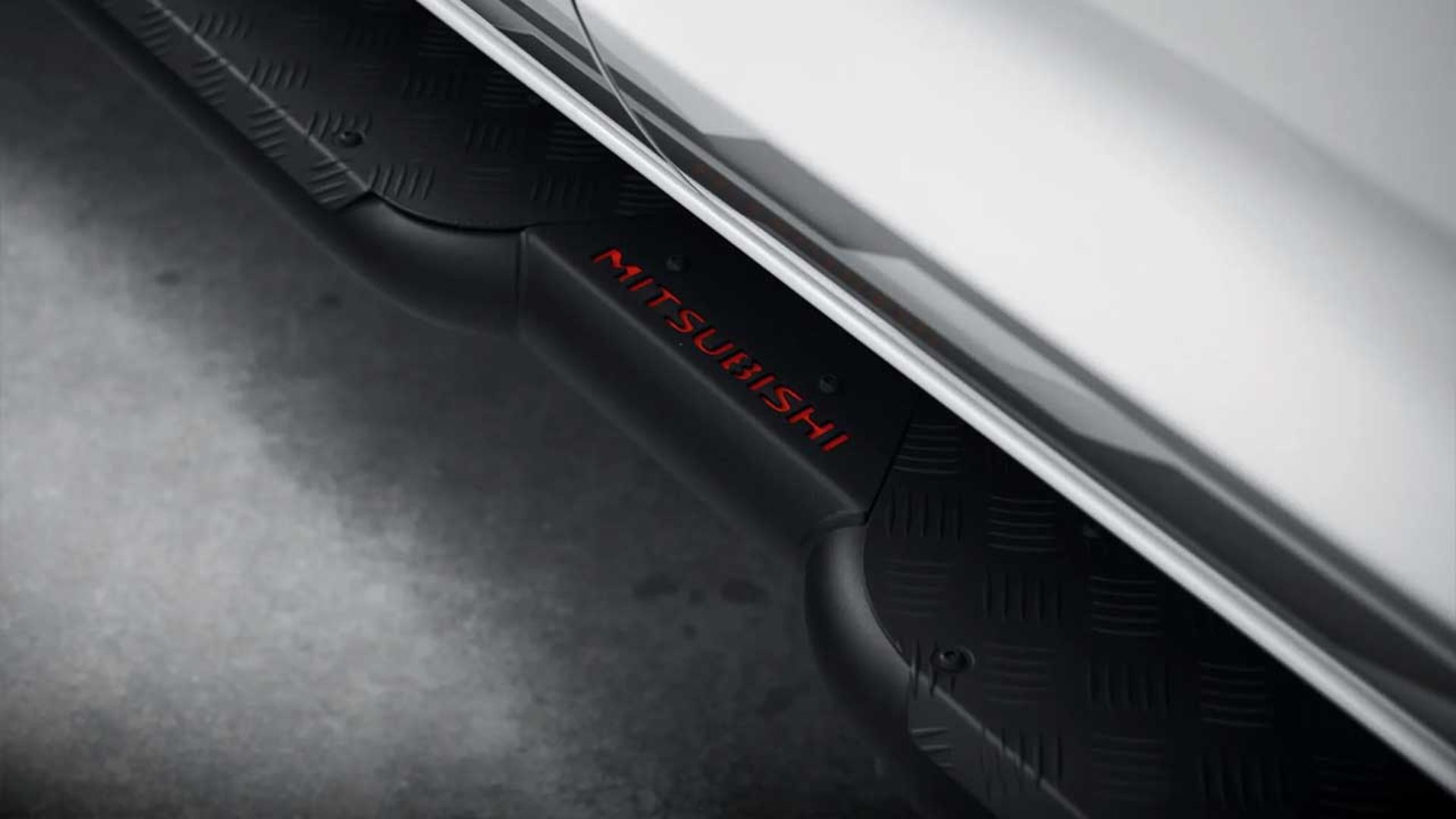 میتسوبیشی ترایتون رایدر