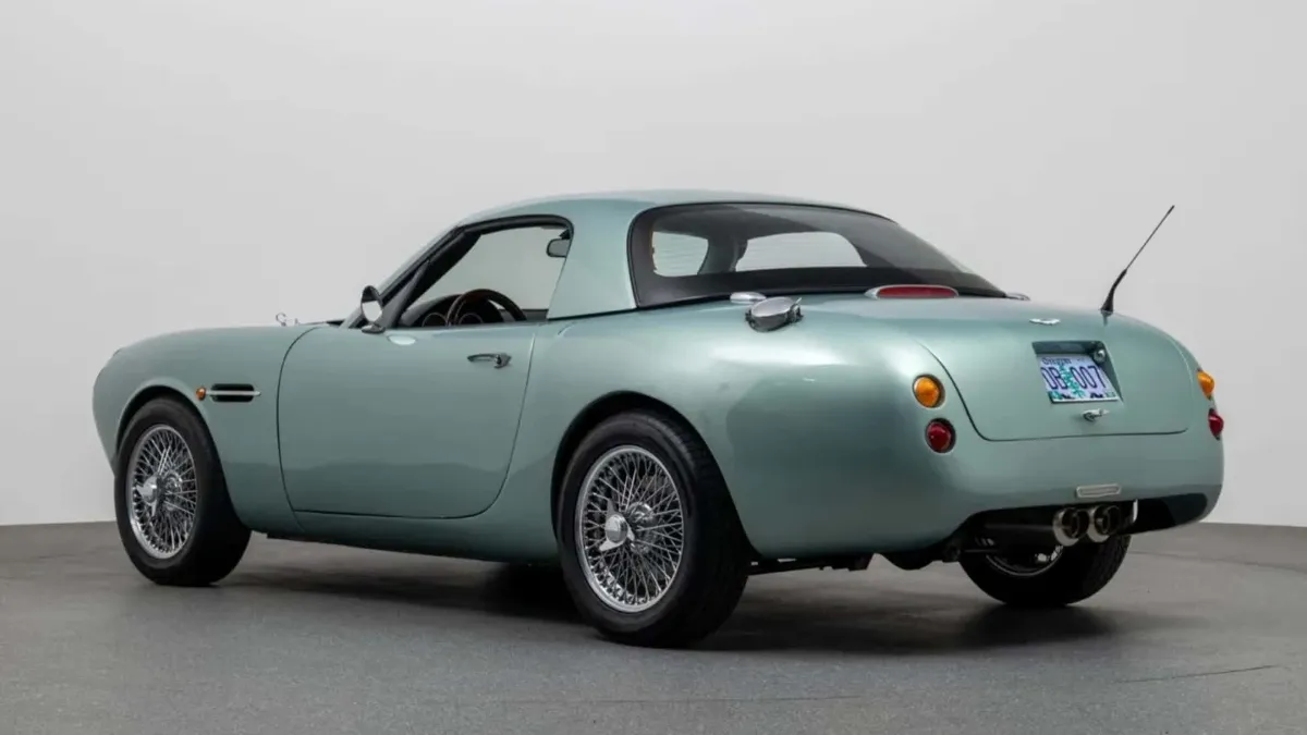 تبدیل مزدا MX-5 به آستون‌مارتین 