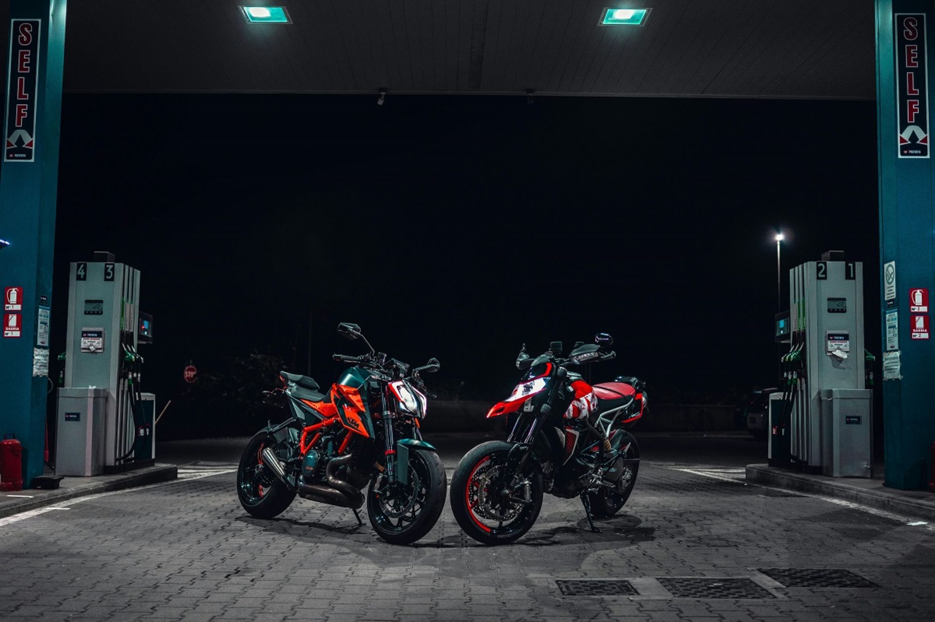 بنزین سوپر برای موتورسیکلت