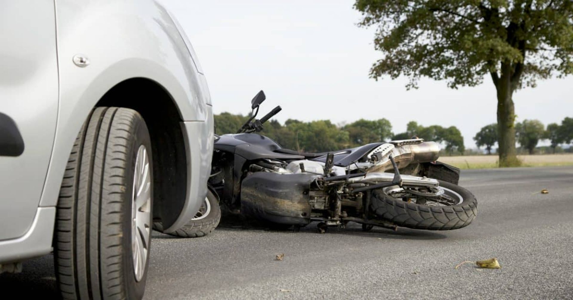 قانون تصادف با موتور