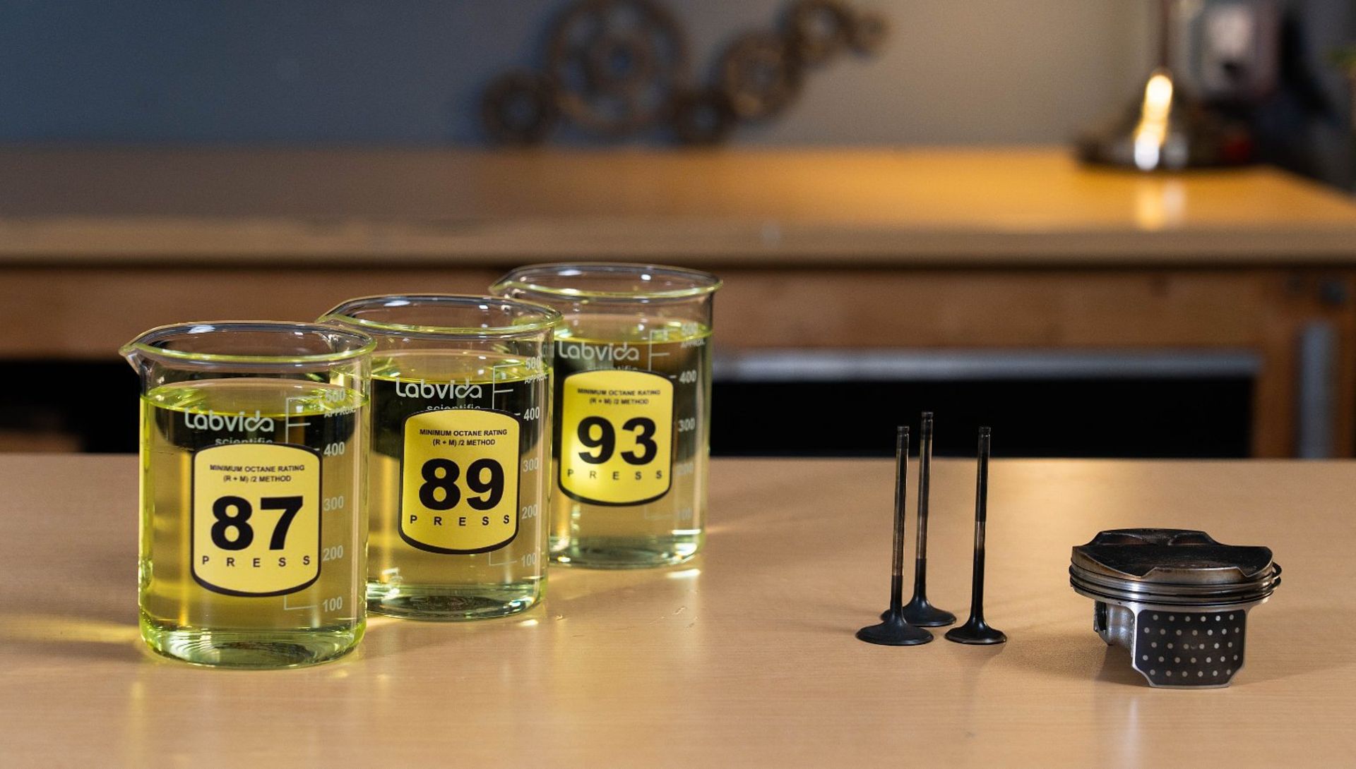 عدد اکتان بنزین