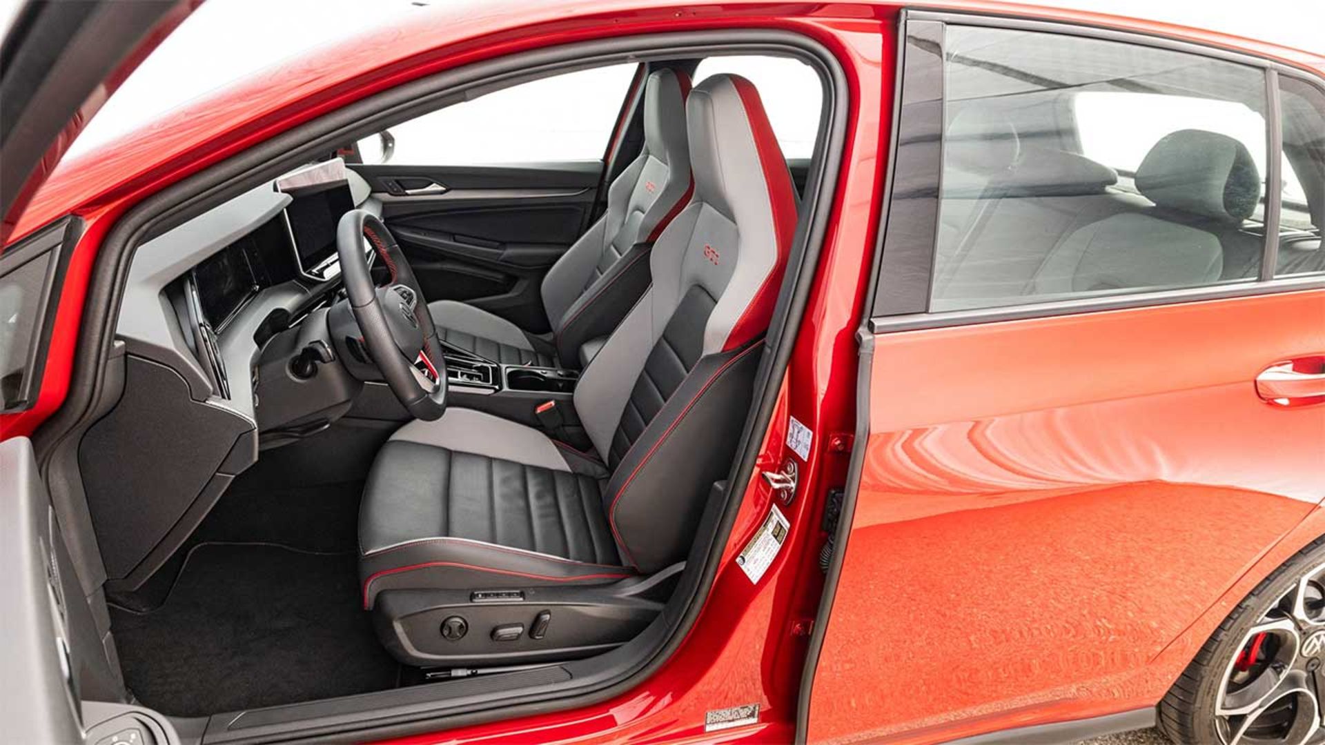 گلف GTI
