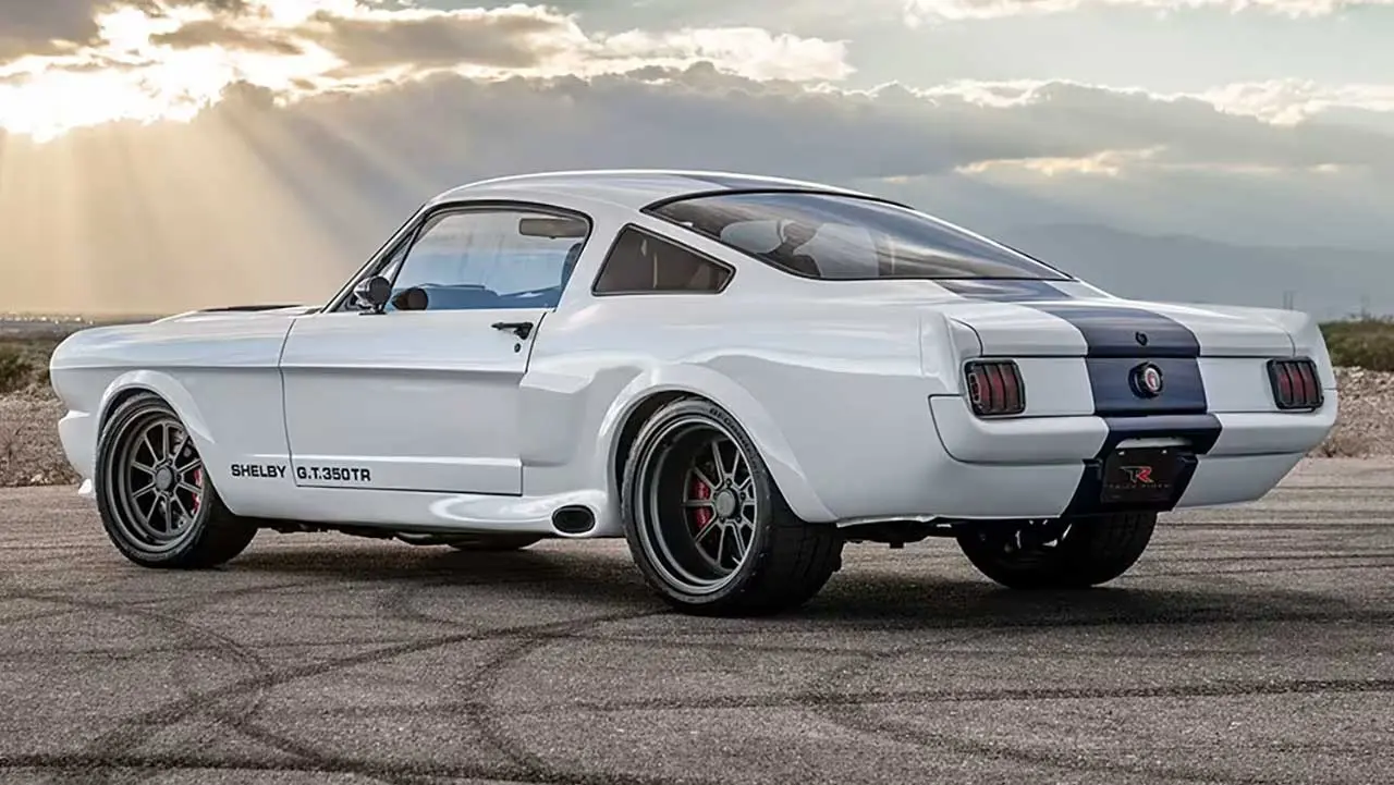 موستانگ شلبی GT350TR رستوماد
