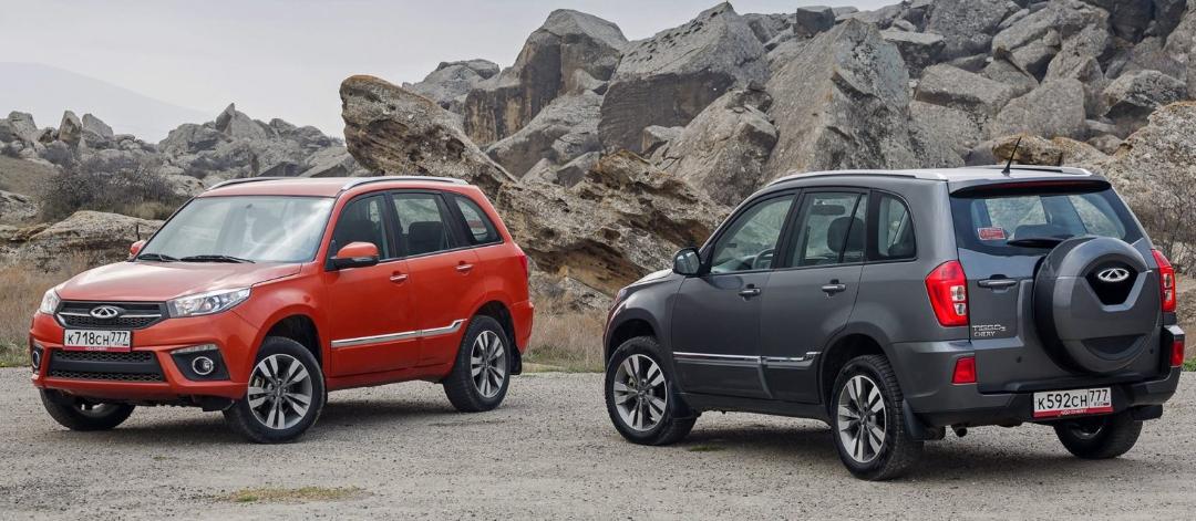نمای جلو و عقب ام وی ام X33s