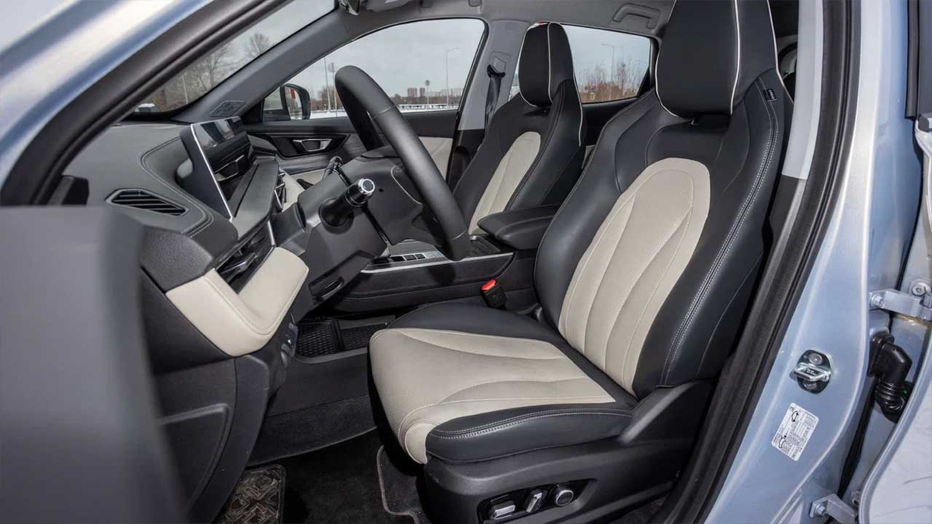 مقایسه تیسان S05 و ام‌وی‌ام X5