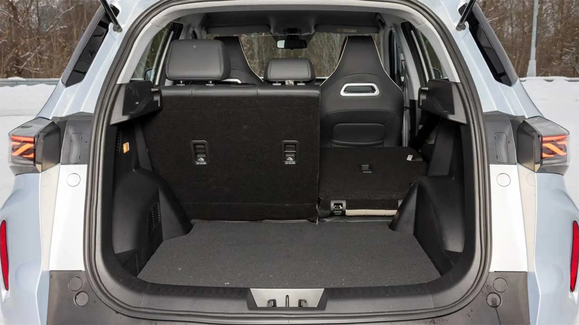 مقایسه تیسان S05 و ام‌وی‌ام X5