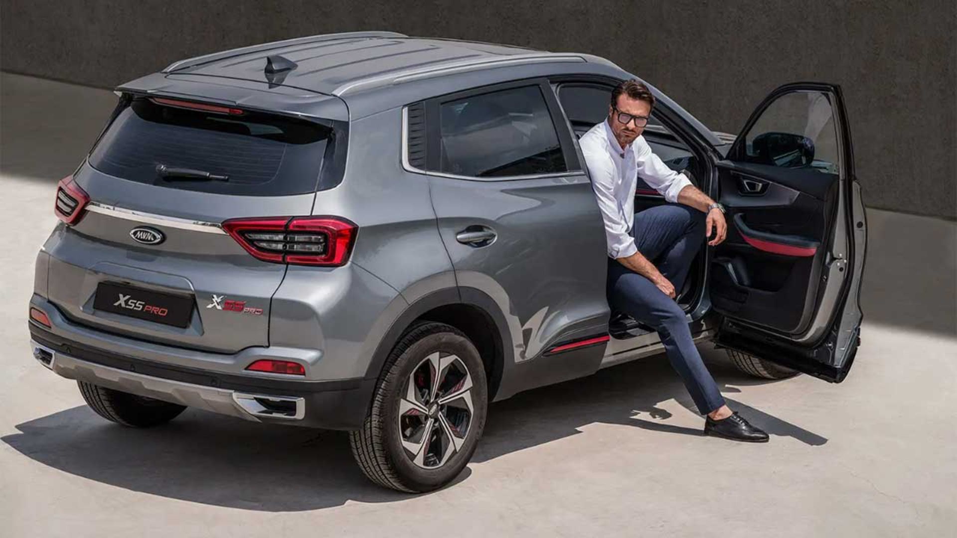 ام‌وی‌ام X55 پرو LI 