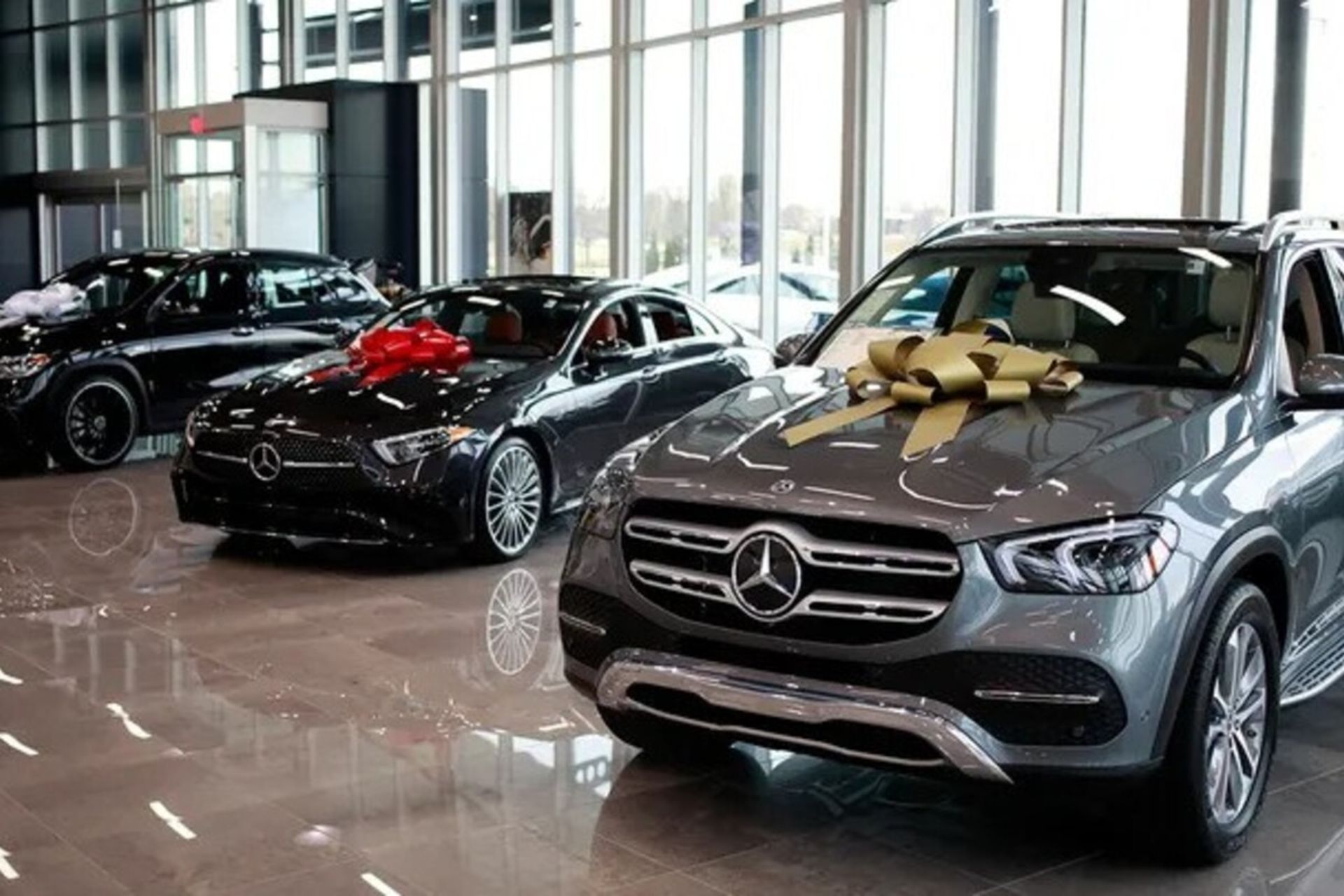 خودروی صفرکیلومتر