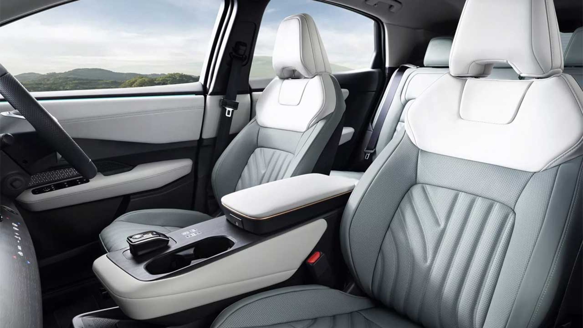 نیسان آریا مدل 2026 