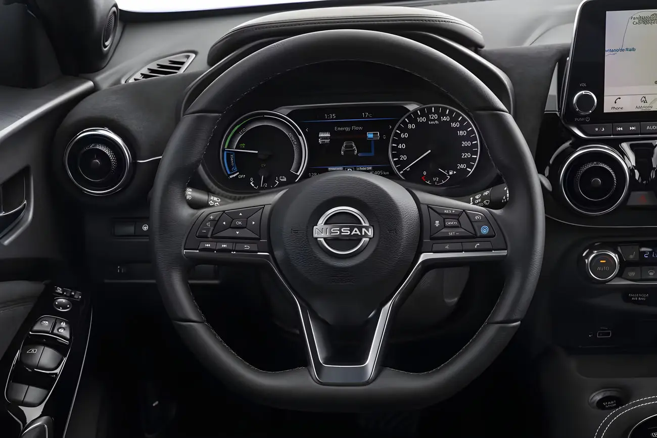 نمای داخلی و فرمان خودروی نیسان جوک (Nissan Juke) مدل ۲۰۲۶