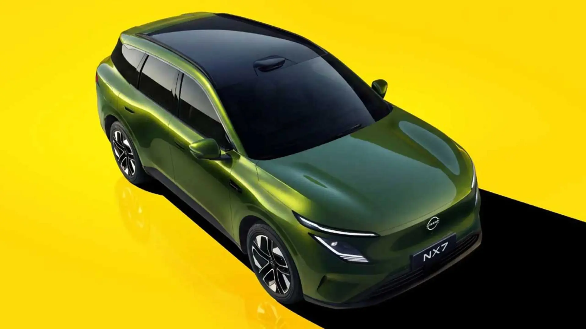 نیسان NX7
