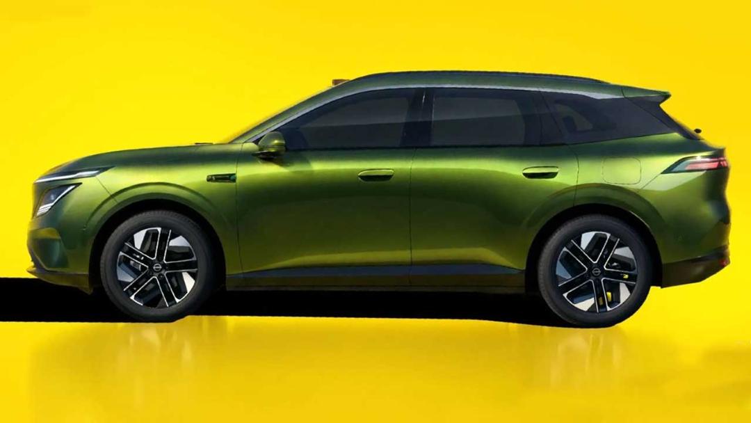 نیسان NX7