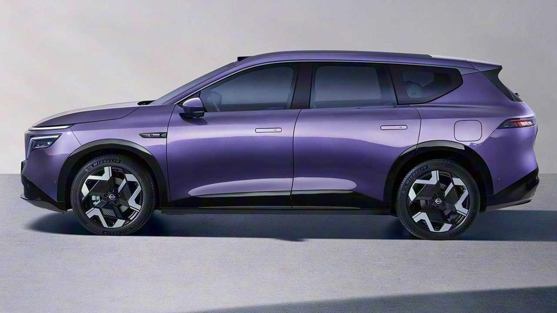 نیسان NX8