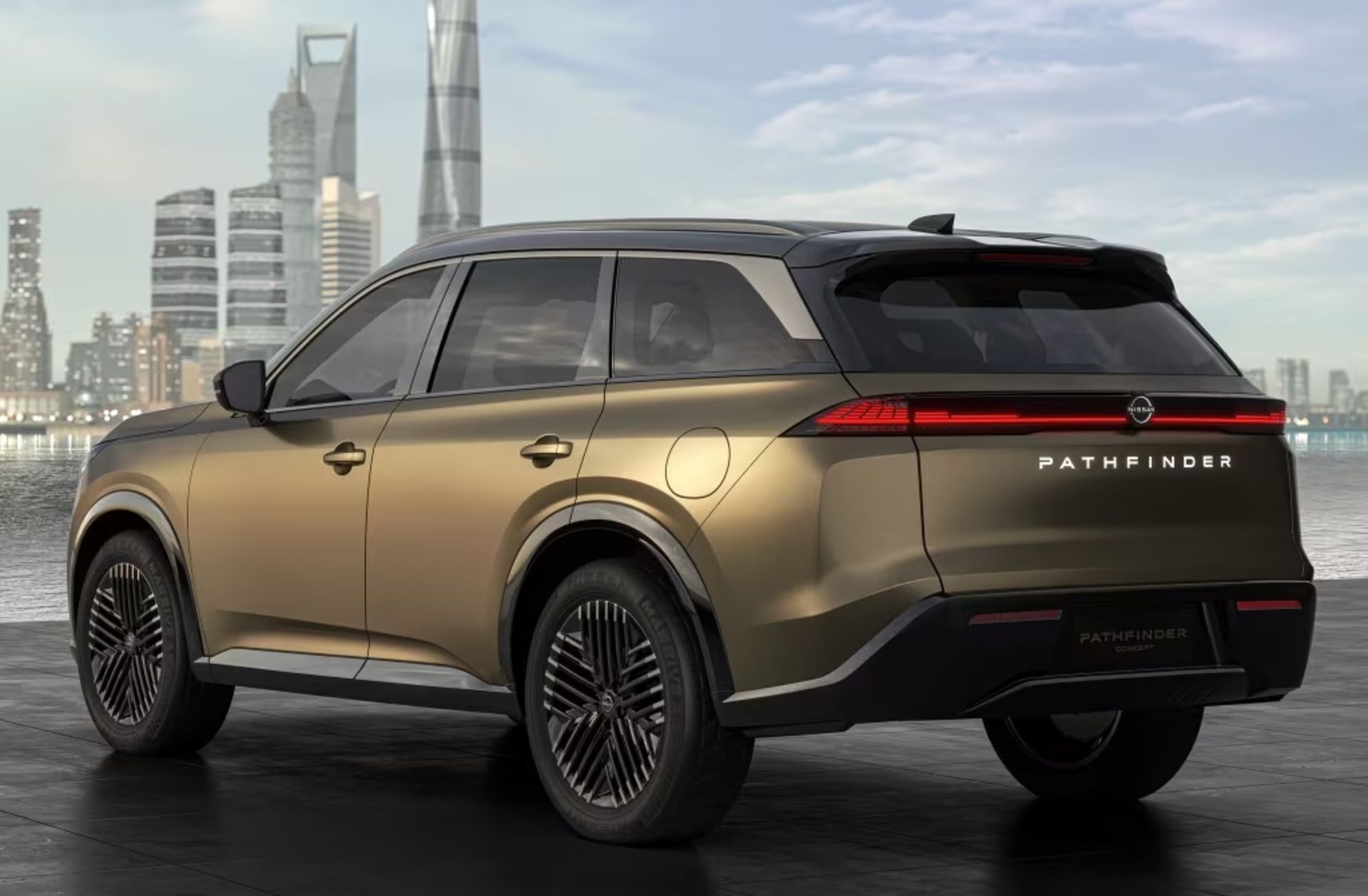 nissan pathfinder naami khodro