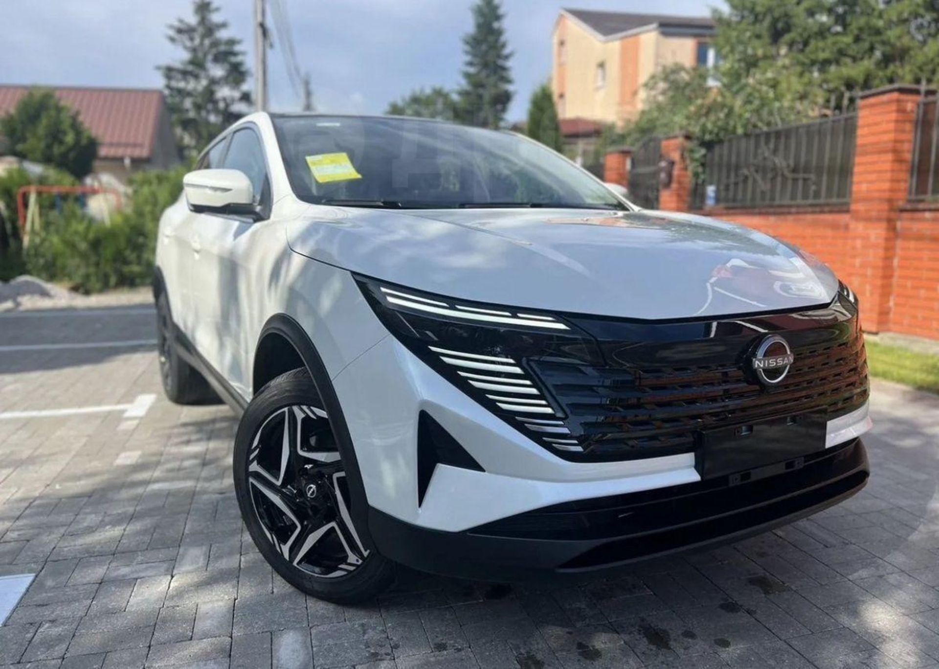 nissan qashqai honor iran