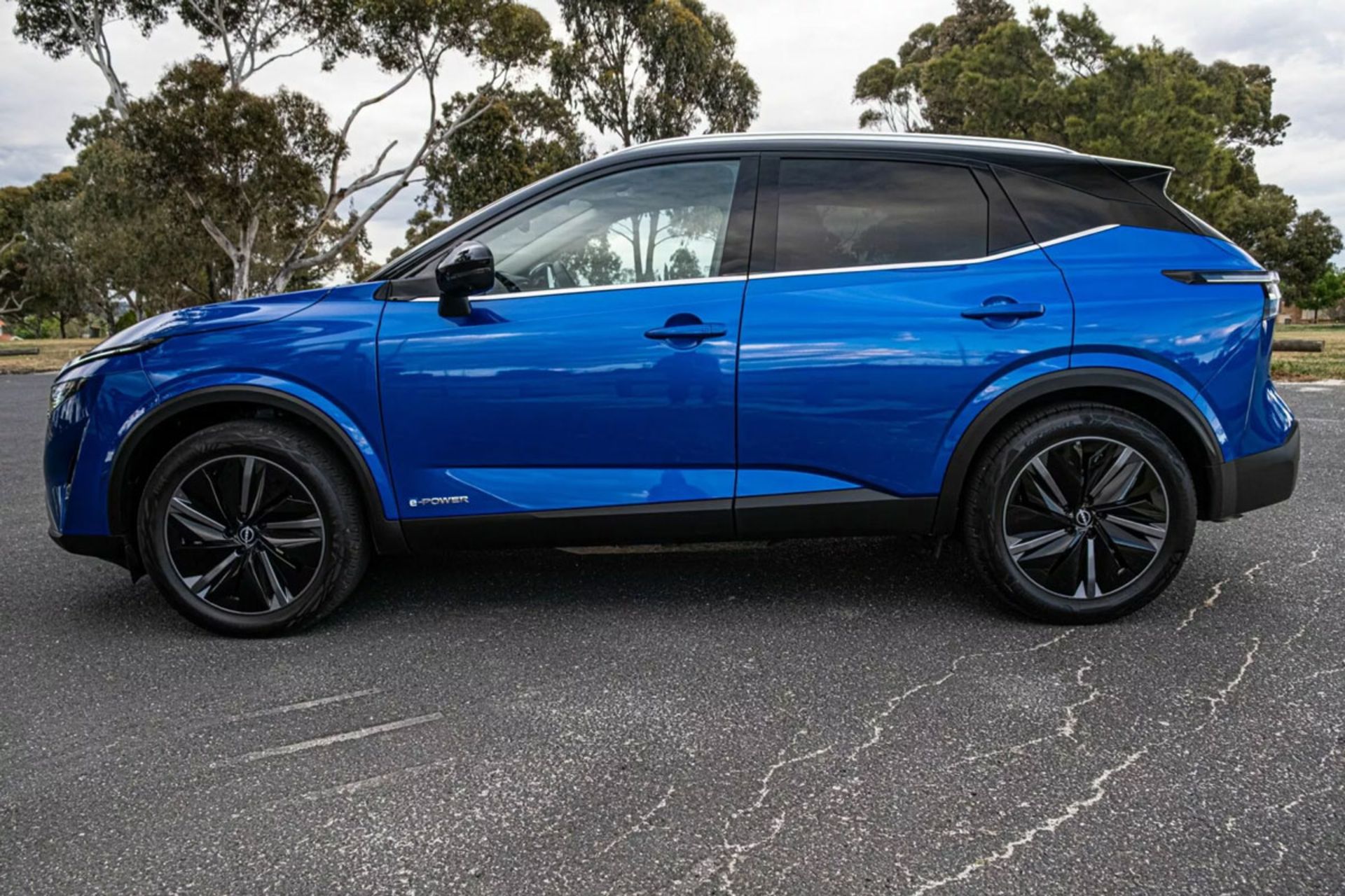 نیسان قشقایی هیبریدی