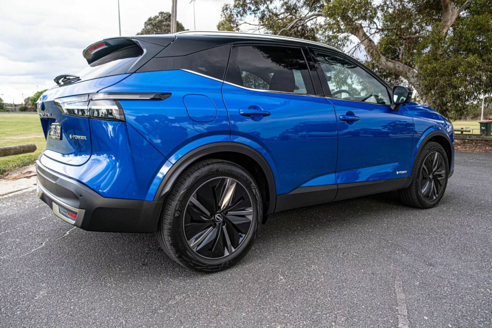 نیسان قشقایی هیبریدی