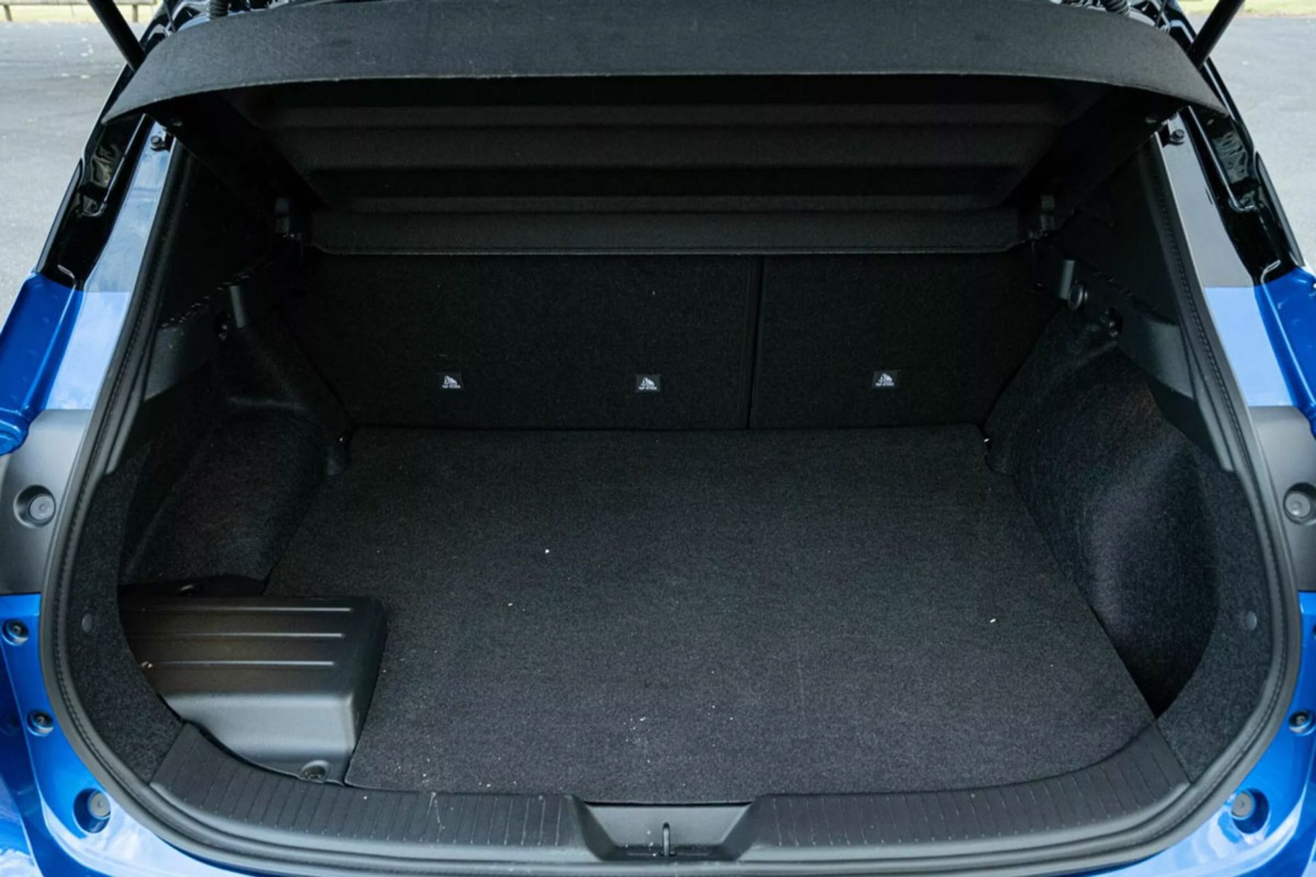 صندوق بار نیسان قشقایی هیبریدی