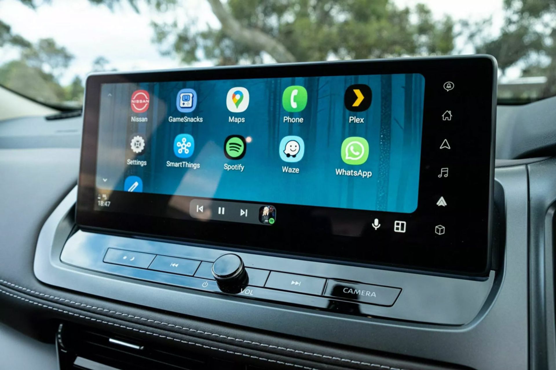 مانیتور نیسان قشقایی هیبریدی